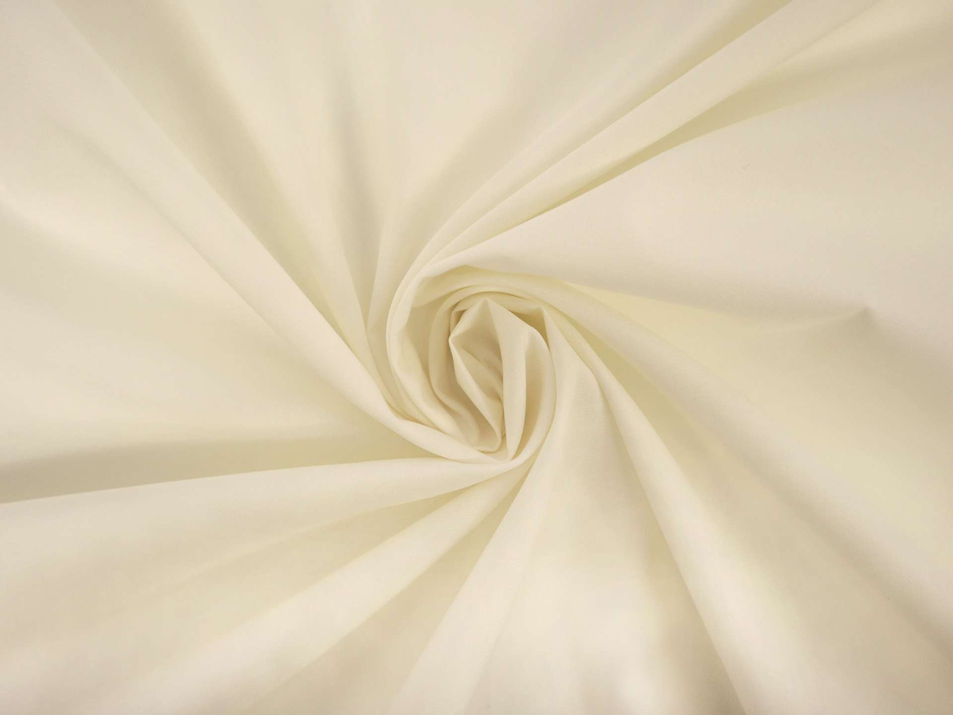 Poly Cotton Broadcloth in Natural