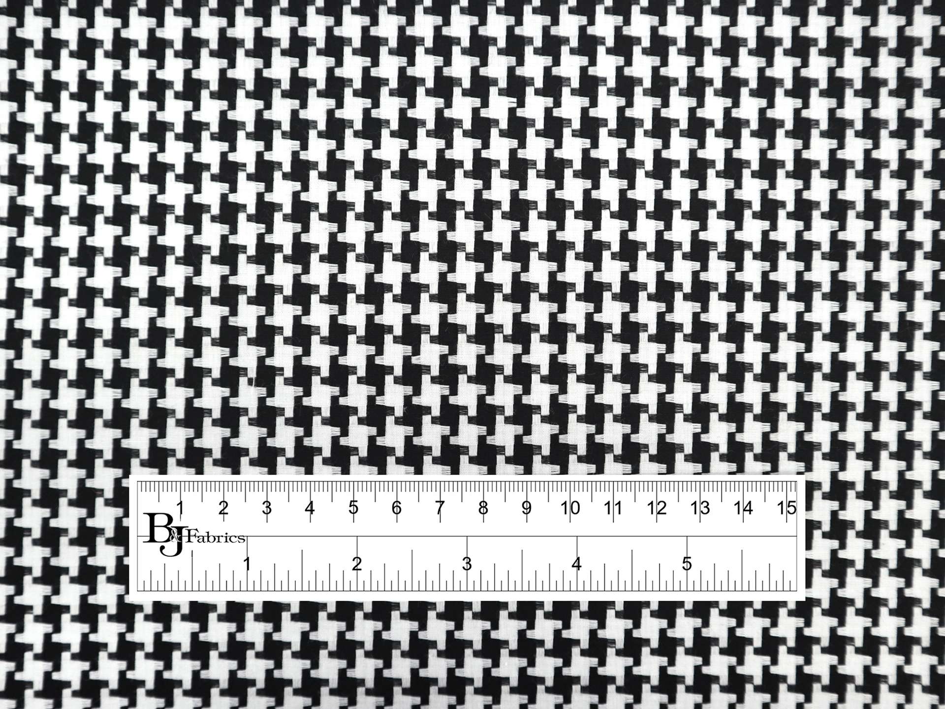 Cotton Novelty Houndstooth Shirting in Black & White
