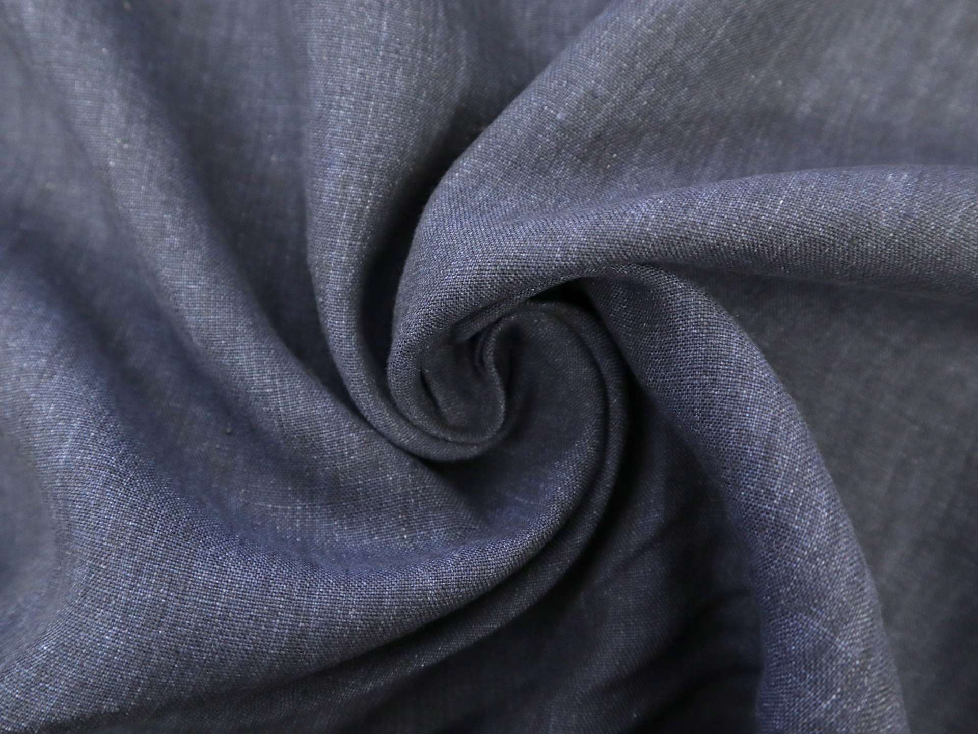 Belgian Washed Linen in Navy
