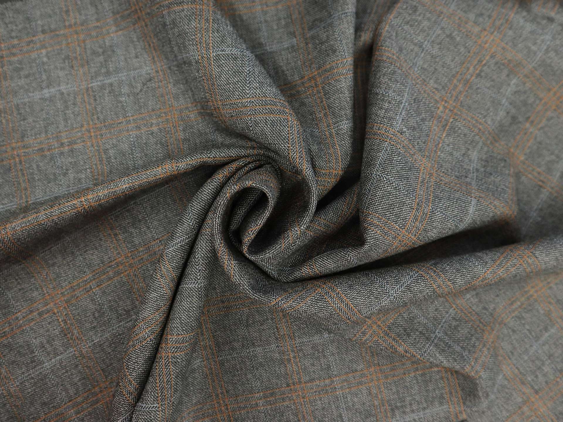 Italian Wool Plaid Suiting in Grey Goldenrod 