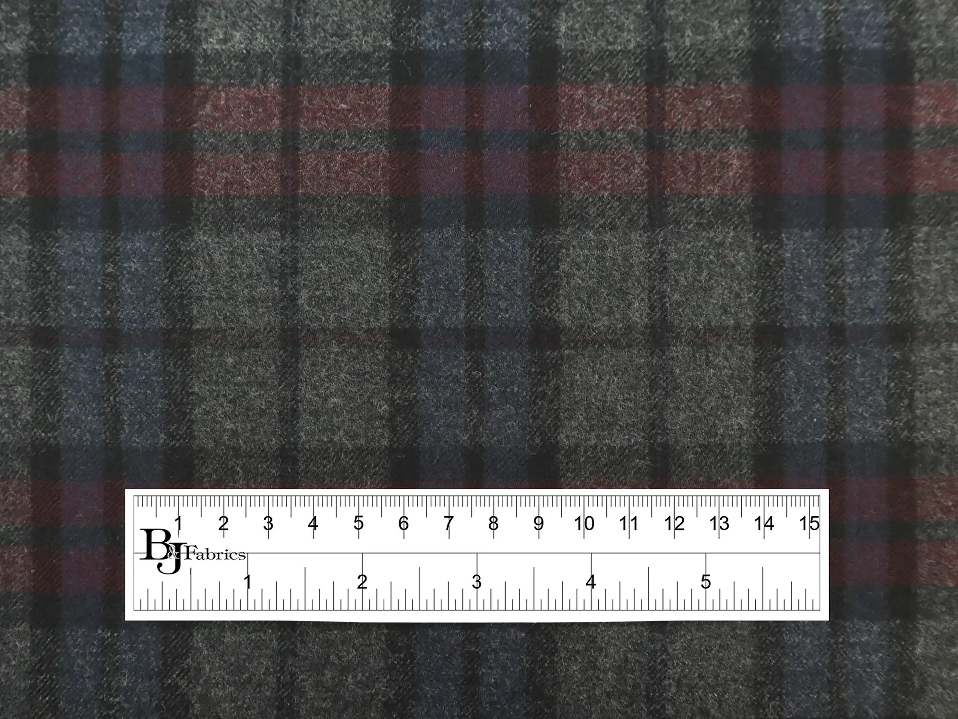 Italian Wool Twill Plaid Suiting in Charcoal Navy