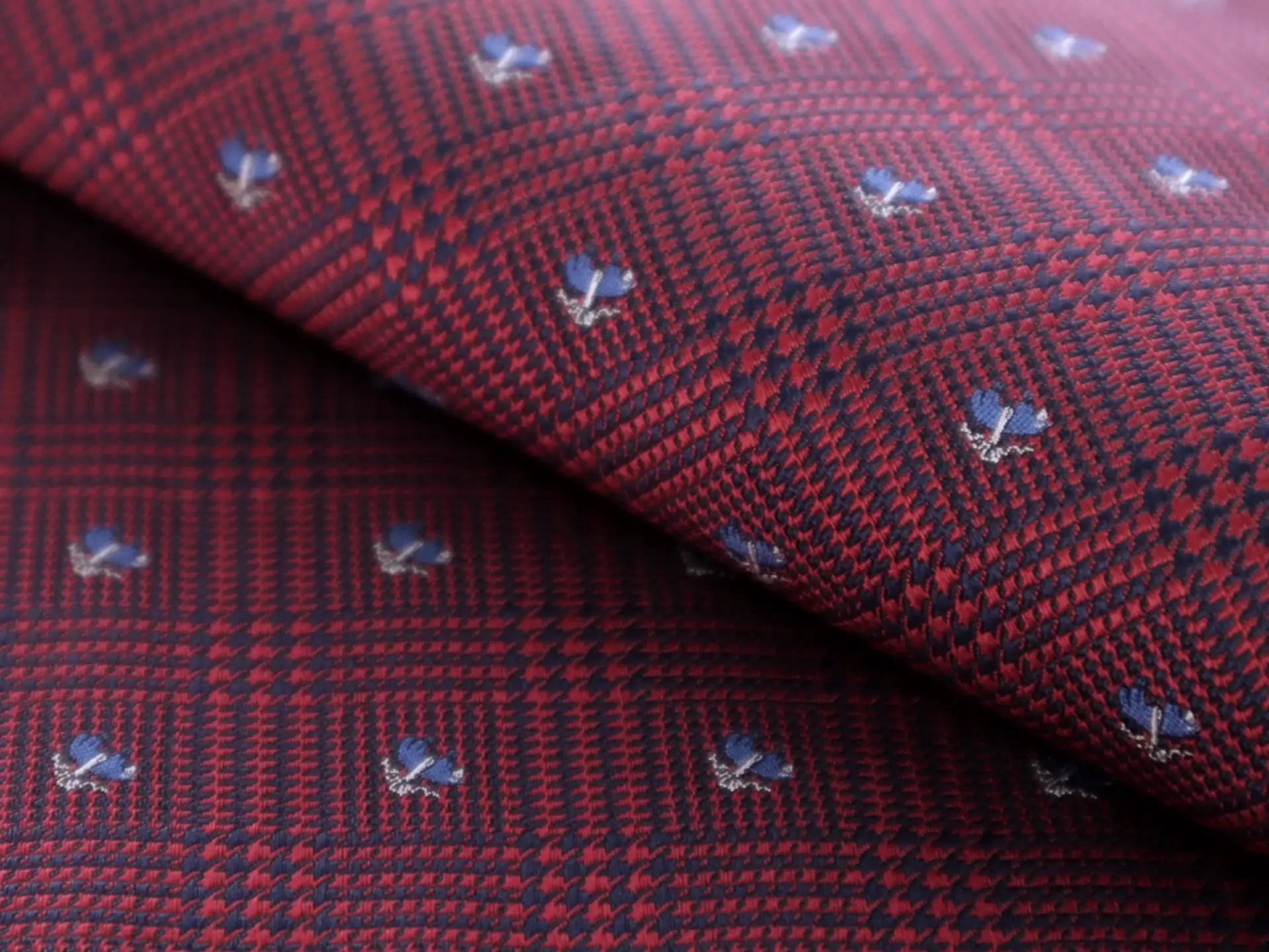 Silk Jacquard with Houndstooth and Animal Pattern