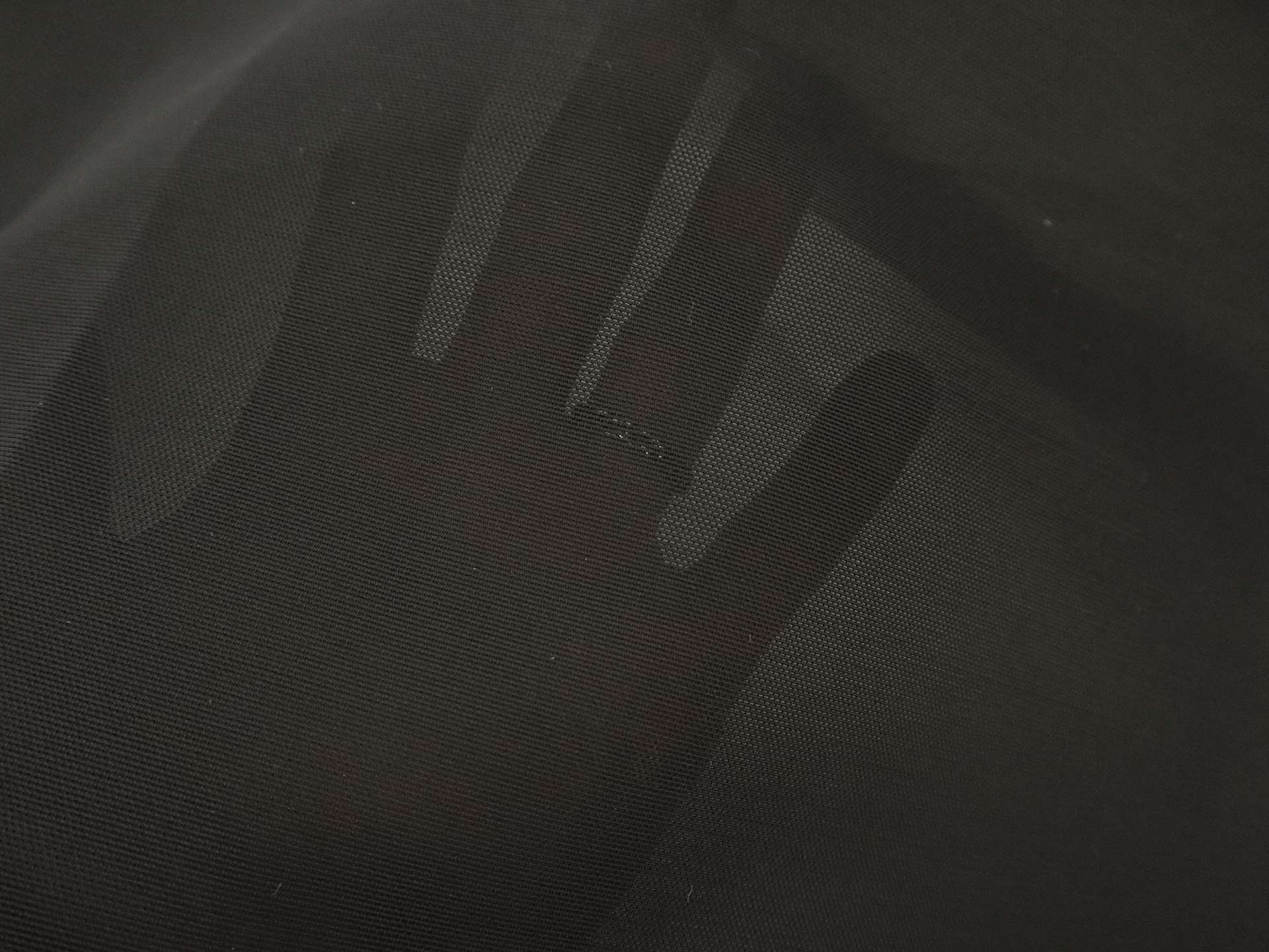 Power Net in Black