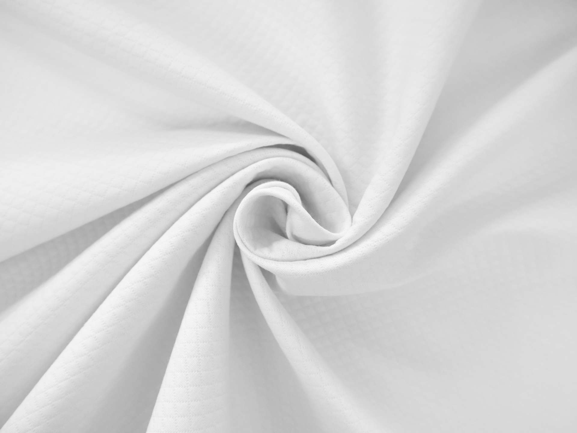 Poly & Cotton Diamond Piqué in White