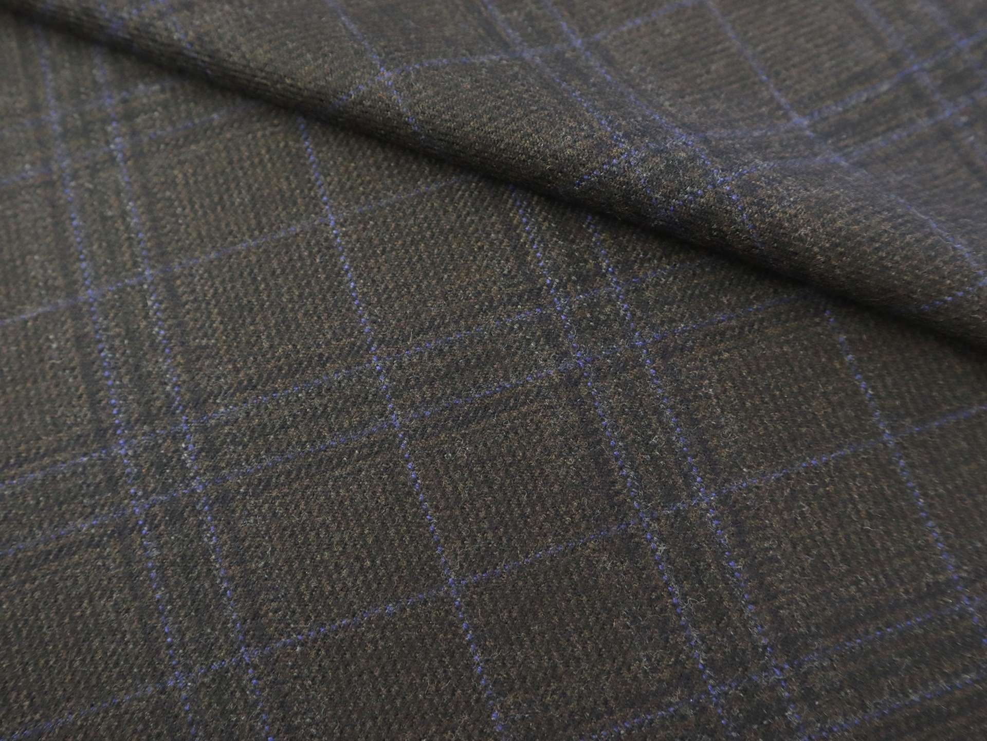 Italian Cashmere Plaid Suiting in Dark Roast