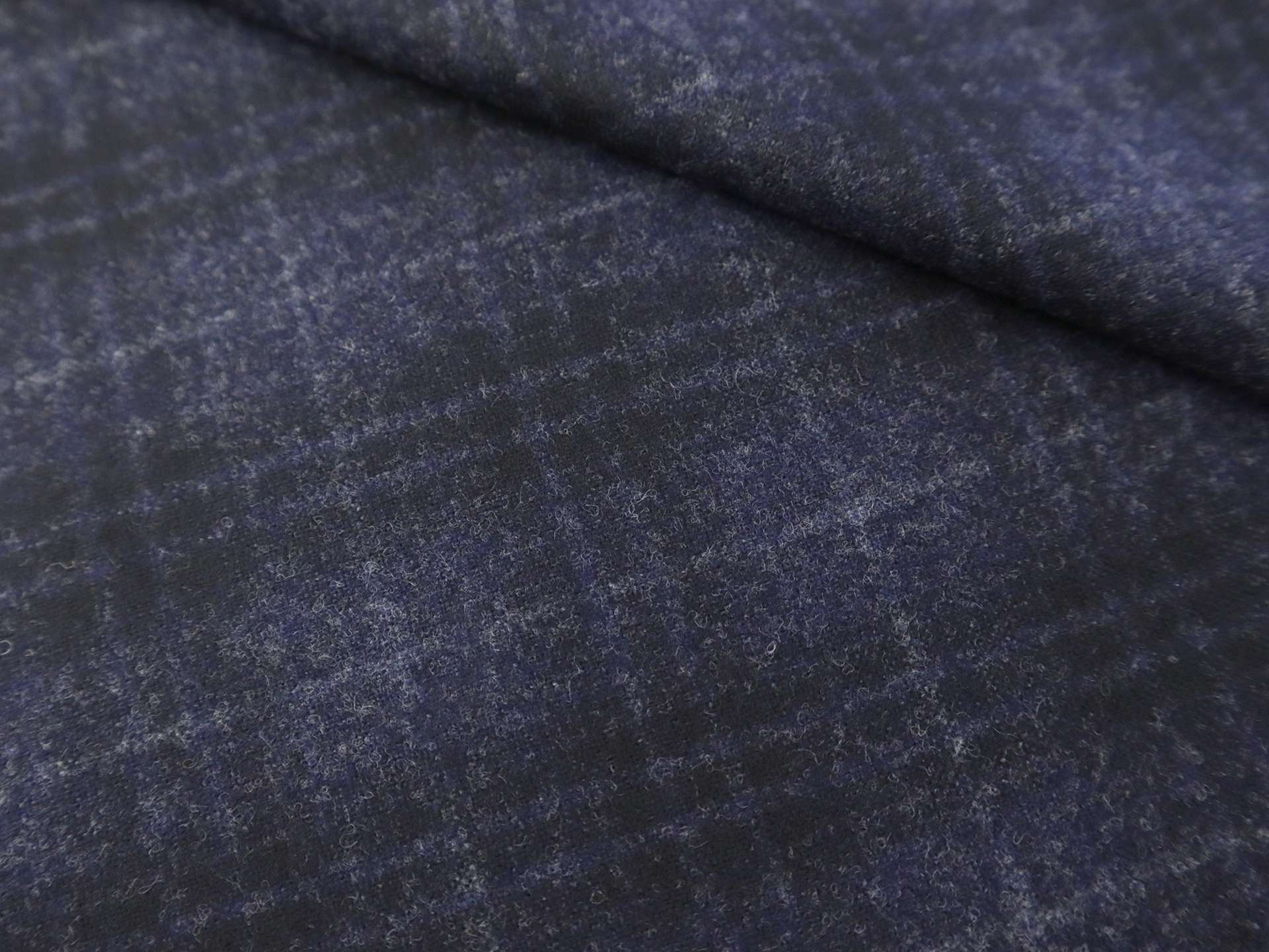 Italian Wool Flannel Plaid in Navy