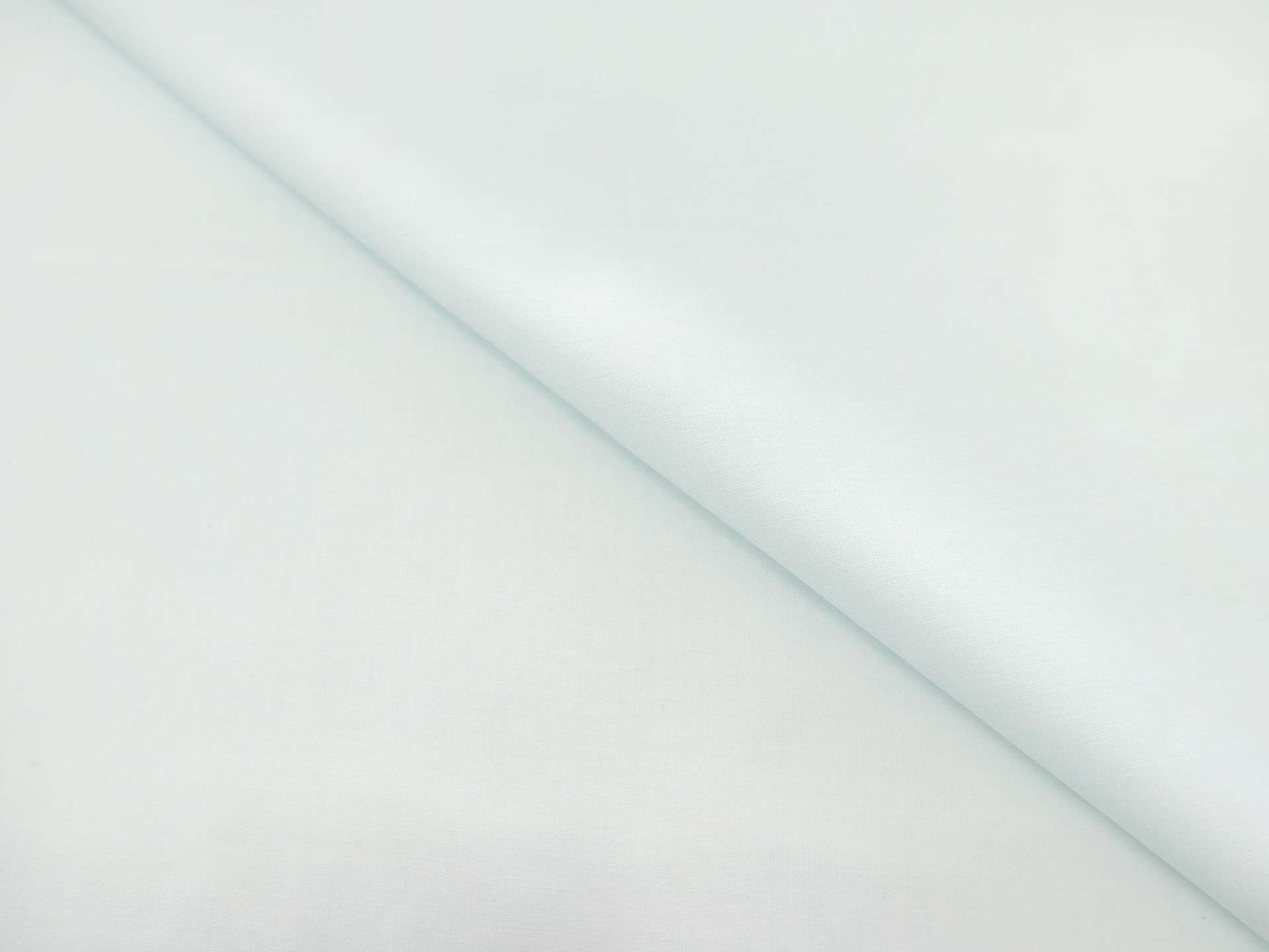 Poly Cotton Batiste in Aqua