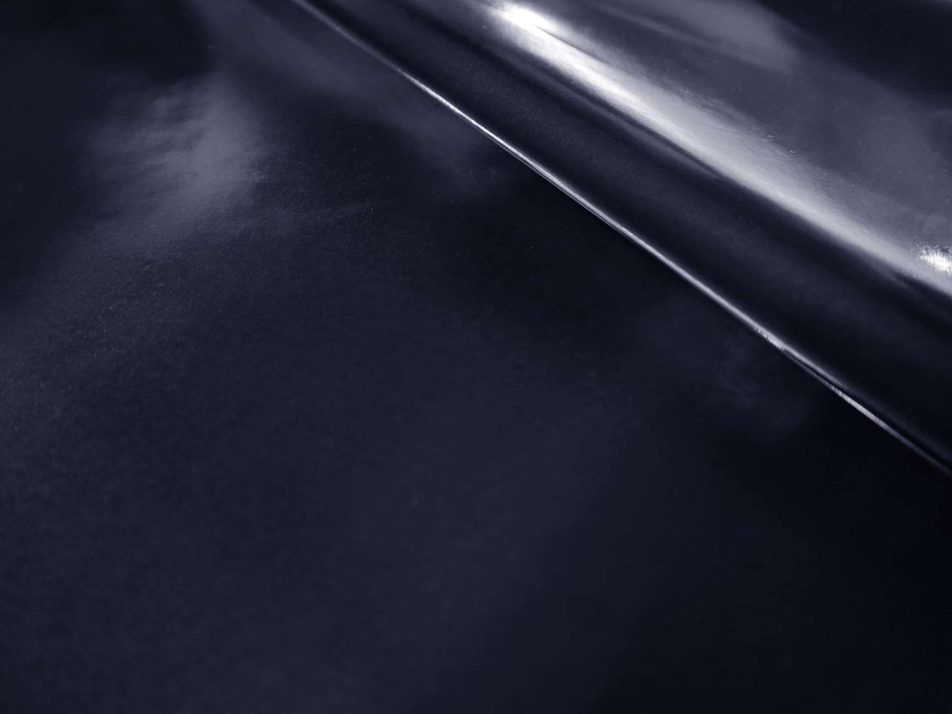 Stretch Satin-Look Vinyl in Mischievous Navy