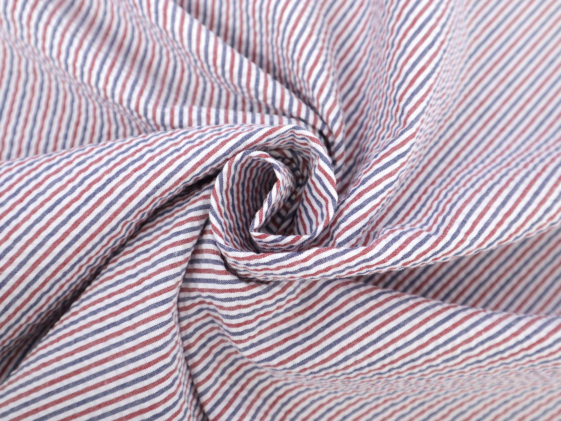 Cotton & Poly Seersucker Stripe in Americana 