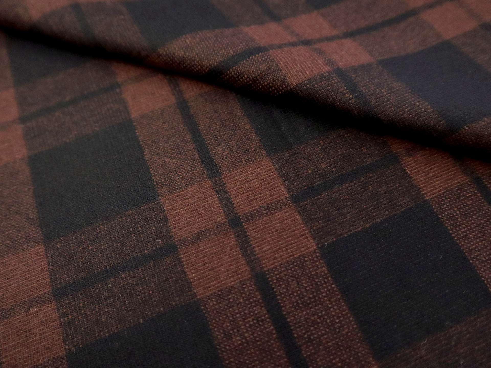 Italian Stretch Wool Blend Plaid Suiting in Black Cocoa