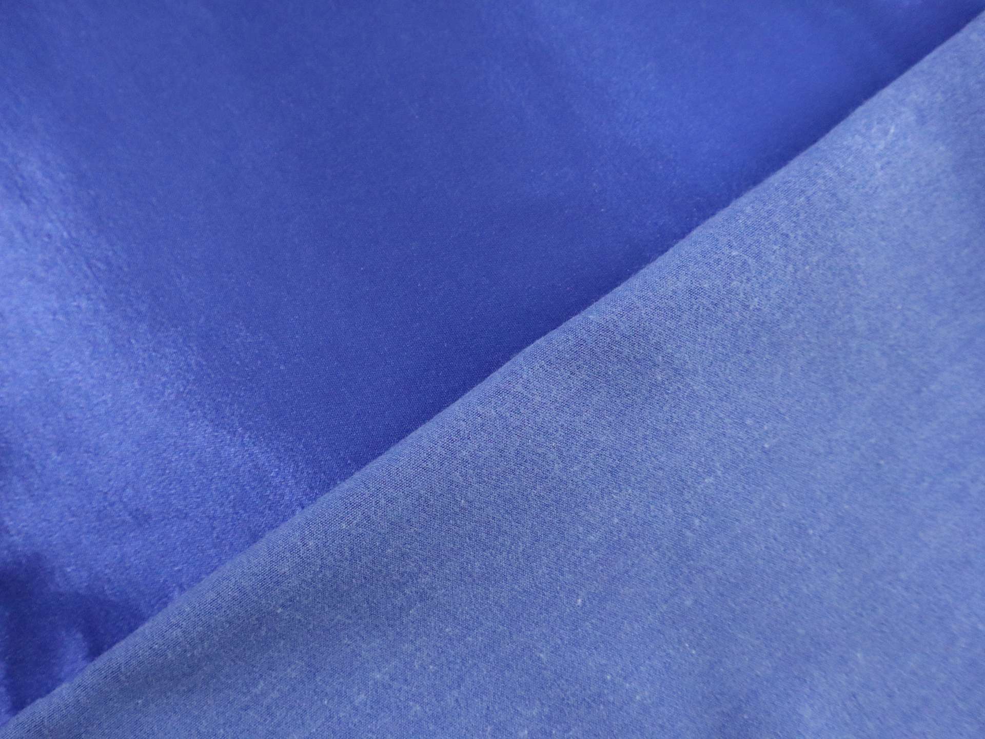 Sunback Coat Lining in Royal 