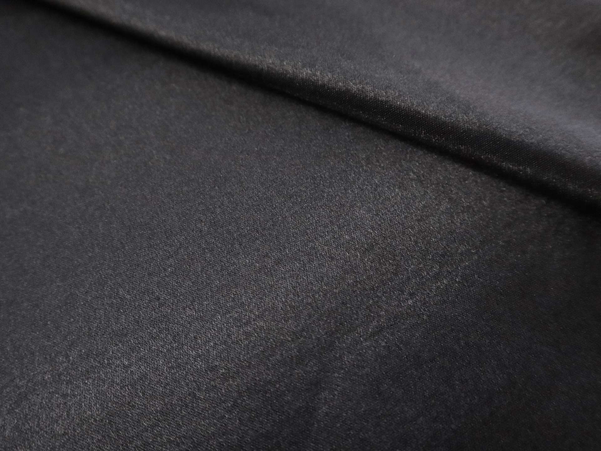 Sunback Coat Lining in Black