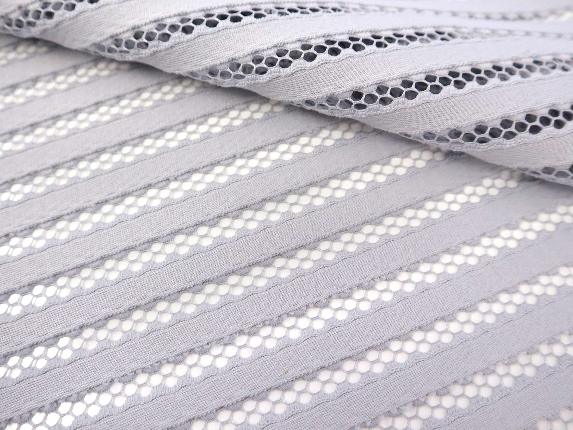 Novelty Striped Net in Grey 