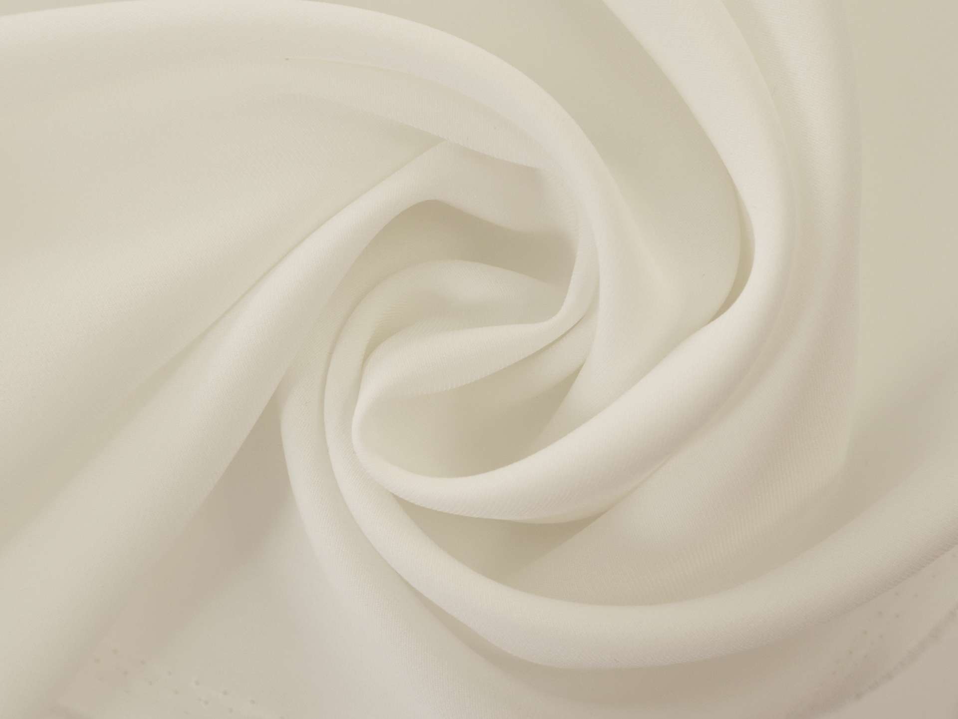 Triacetate Georgette in White