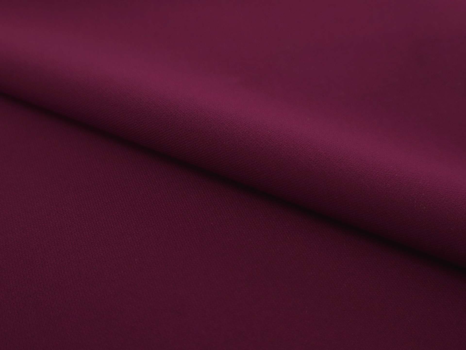 Triacetate Georgette in Wine