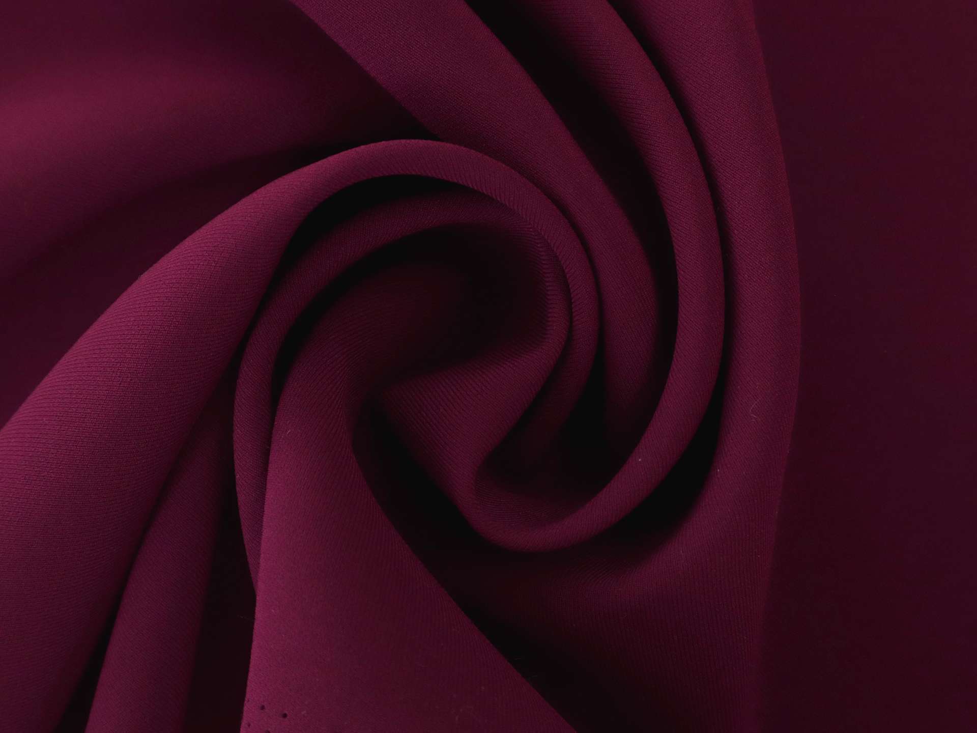 Triacetate Georgette in Wine