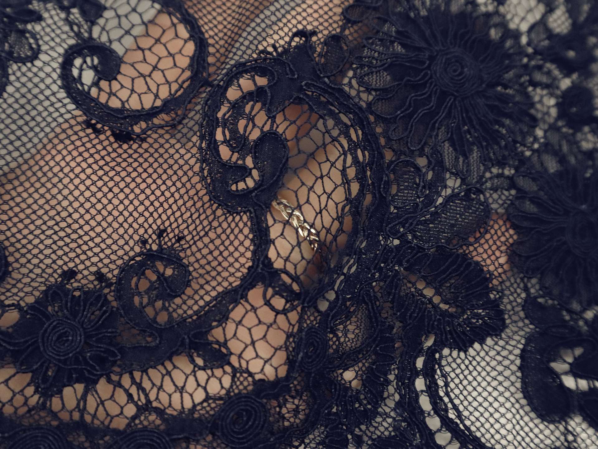 Alençon Floral Lace in Navy