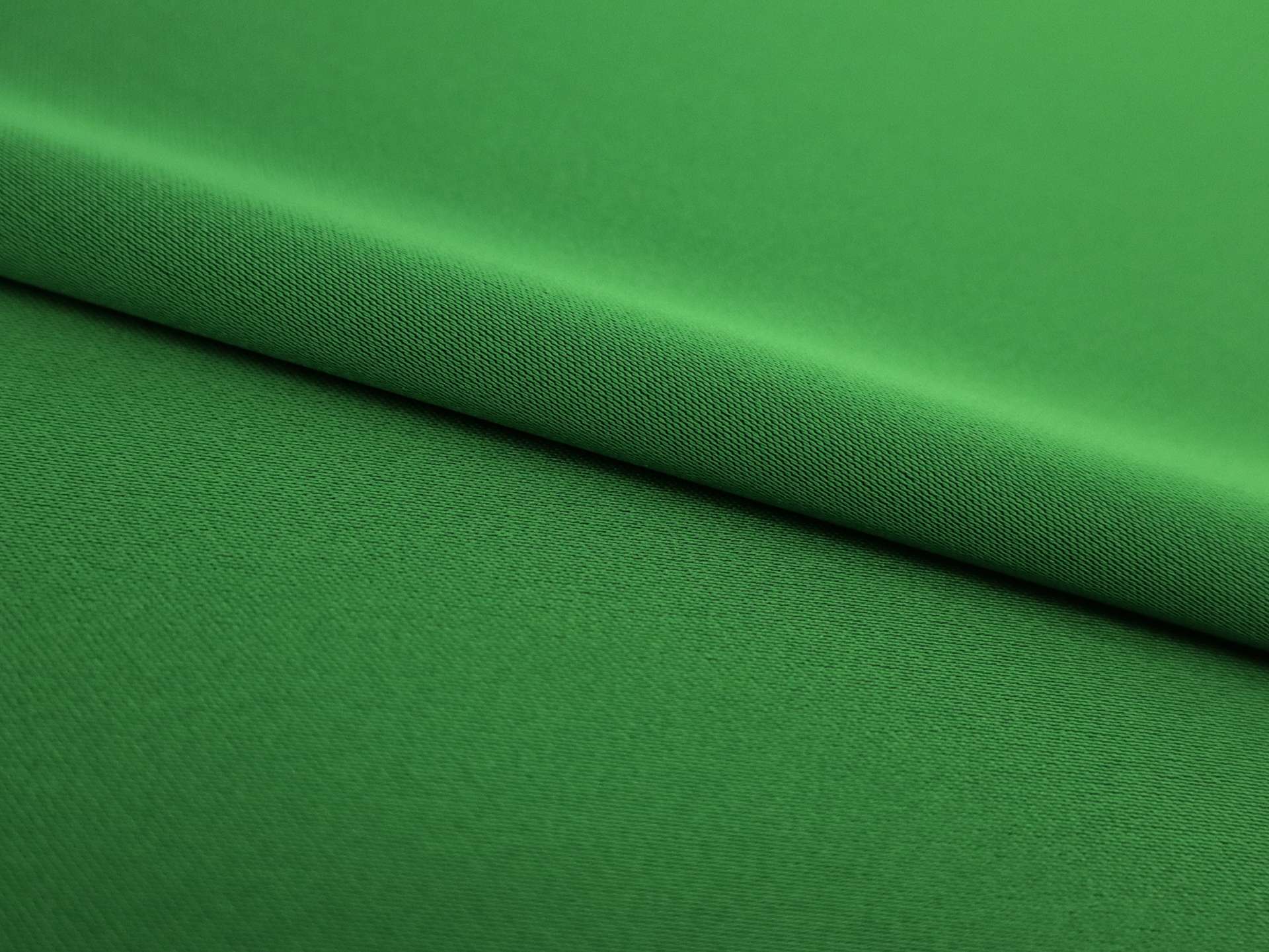 Triacetate Blend Heavy Charmeuse in Emerald Green