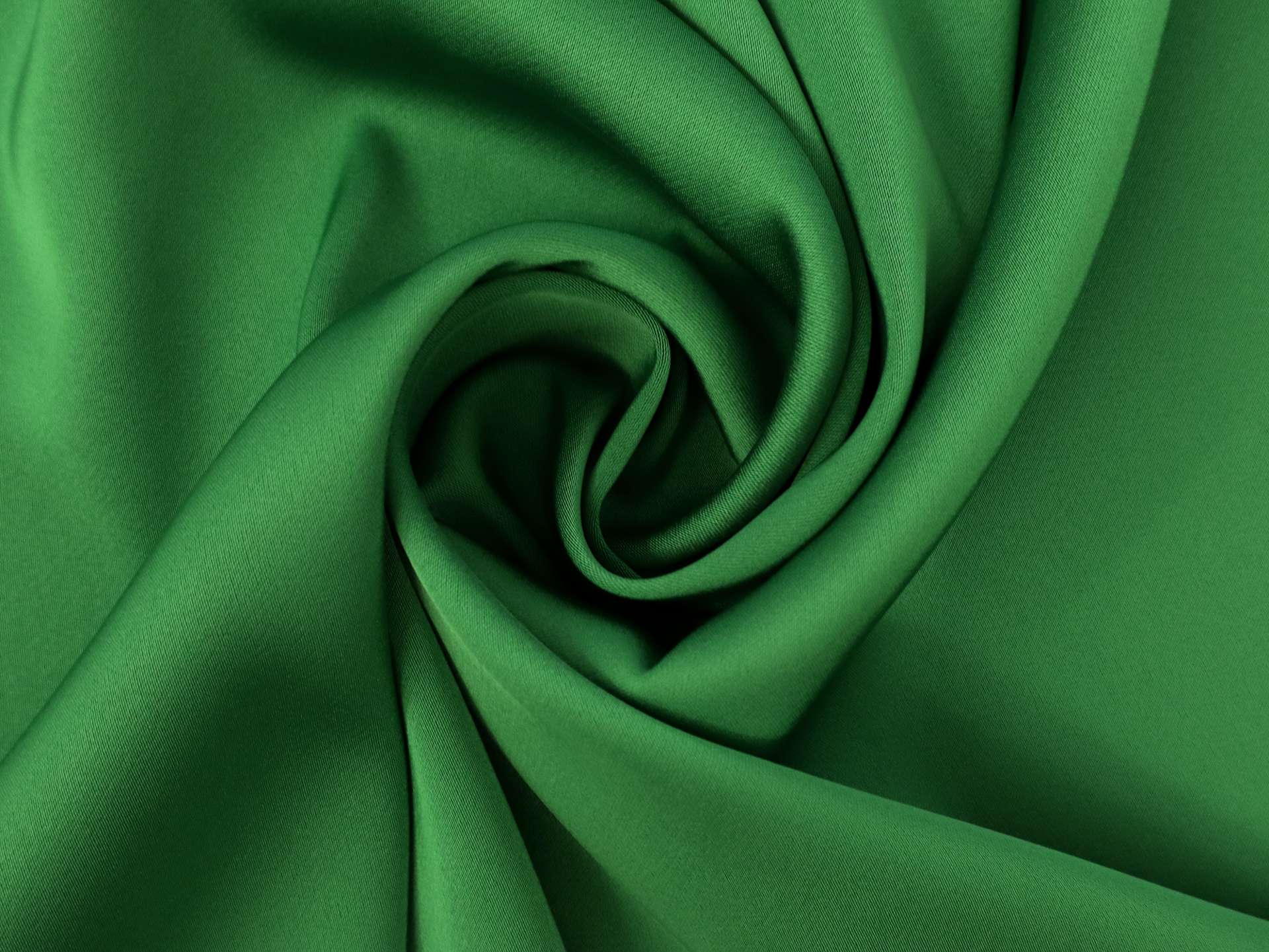 Triacetate Blend Heavy Charmeuse in Emerald Green