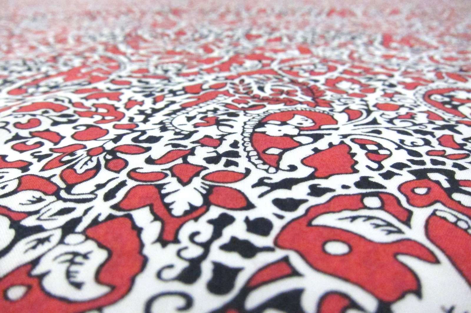 Liberty of London Cotton Lawn Print2