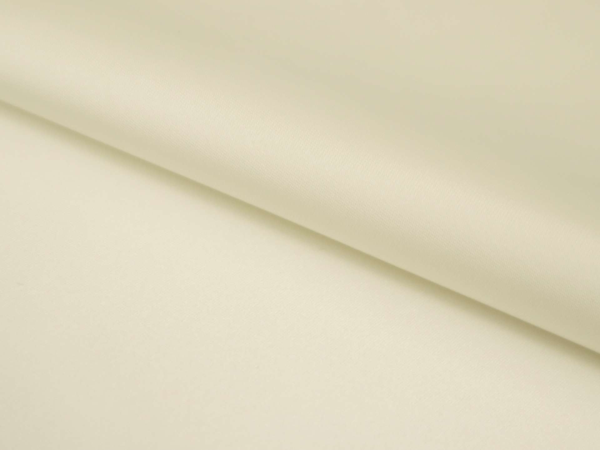 Miyuki Stretch Polyester Satin in Ivory