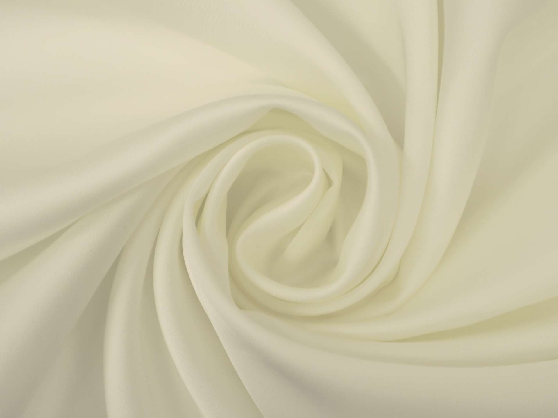 Miyuki Stretch Polyester Satin in Ivory
