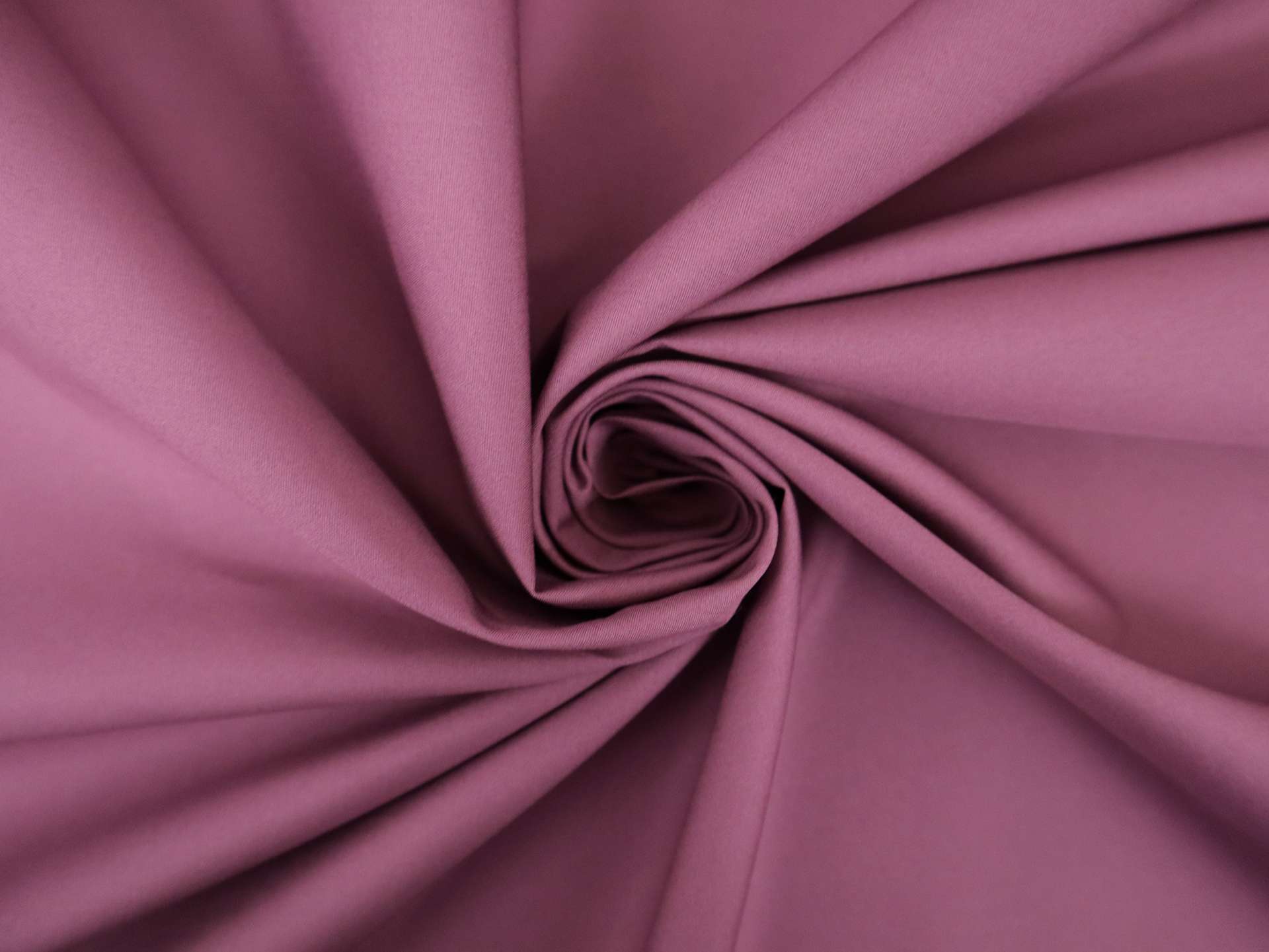 Cotton Broadcloth in Boysenberry