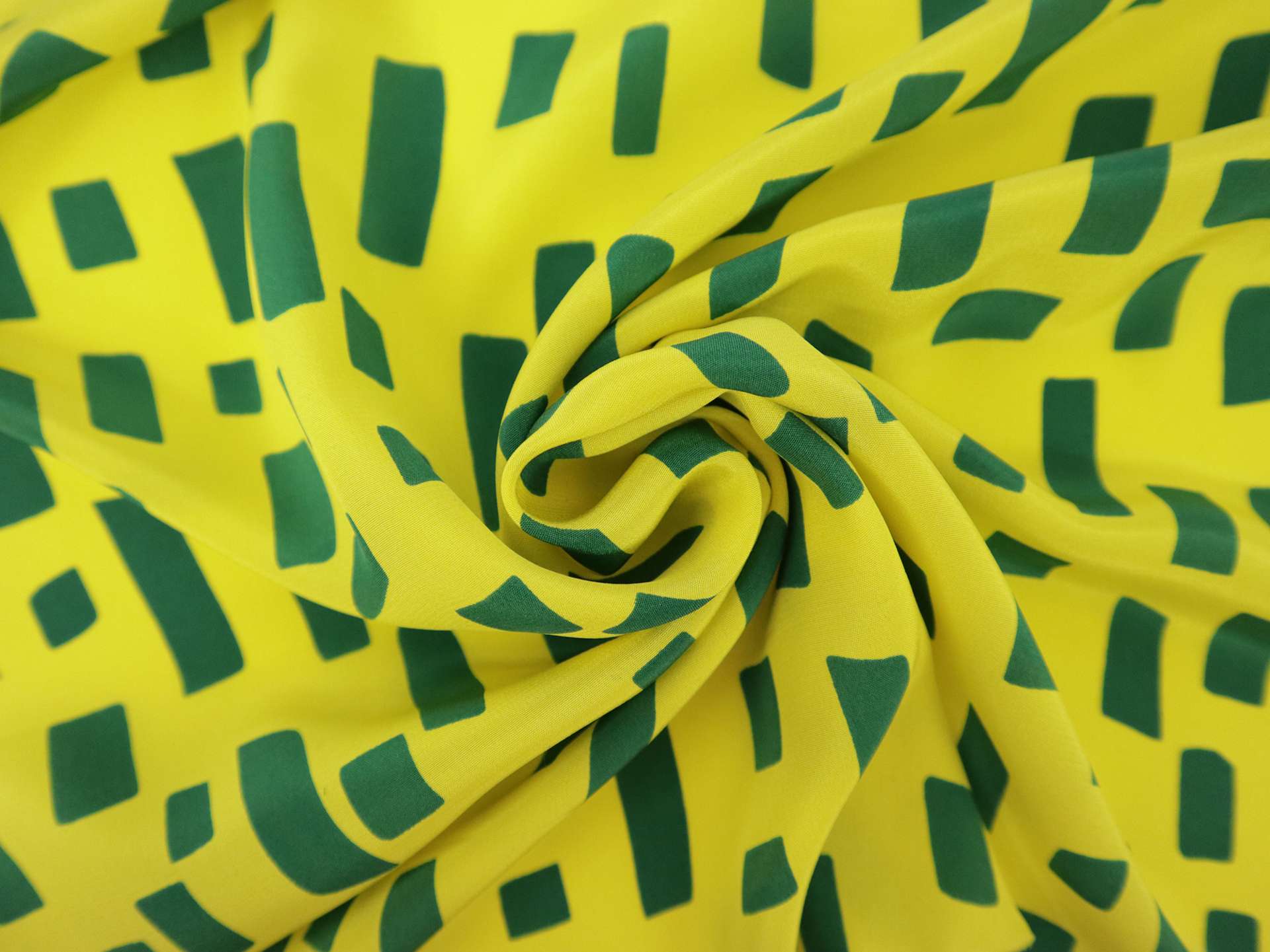 Silk Crepe de Chine with Rectangles Print