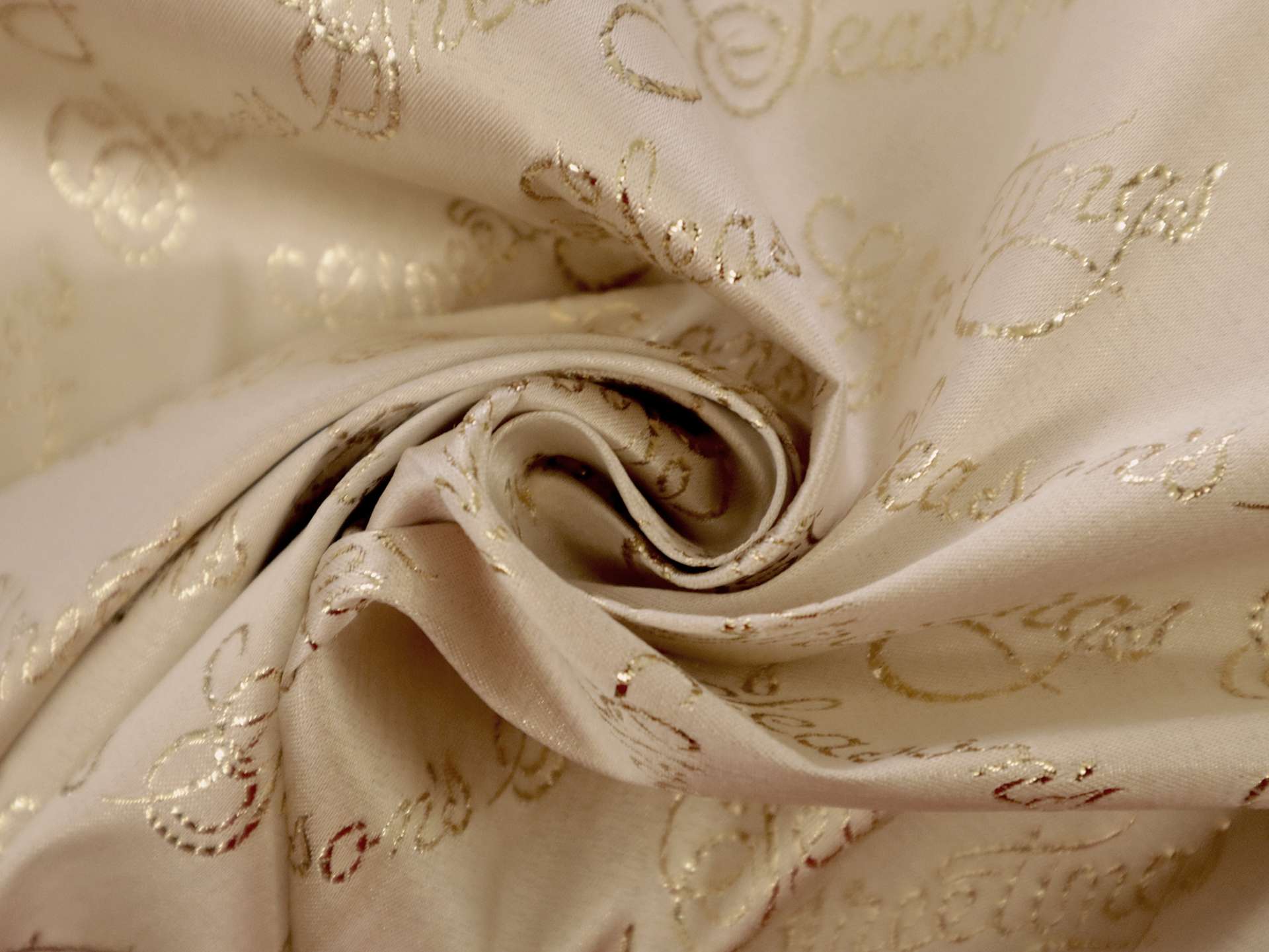Season's Greetings Holiday Metallic Brocade