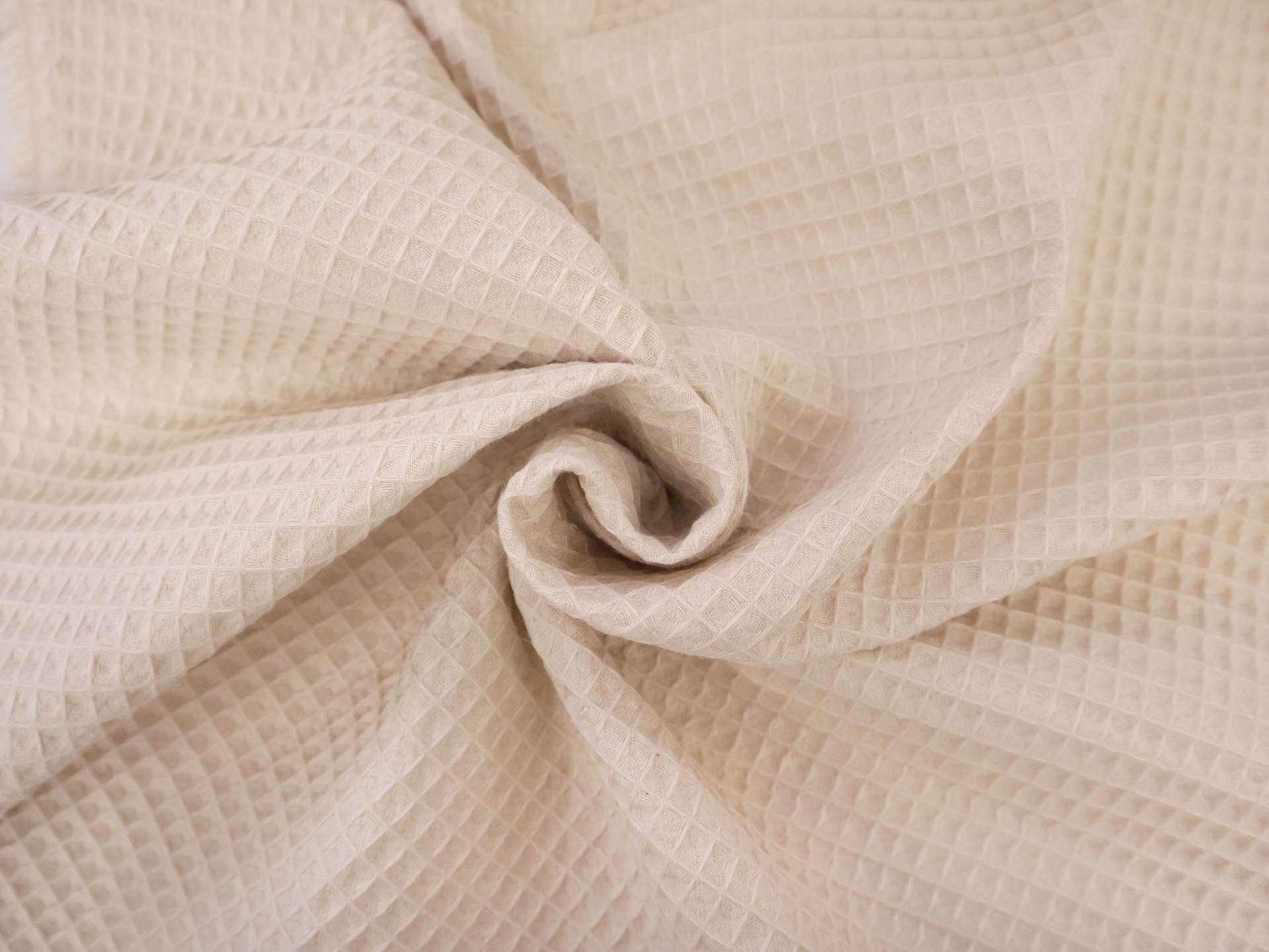 French Cotton Waffle Piqué in Ecru