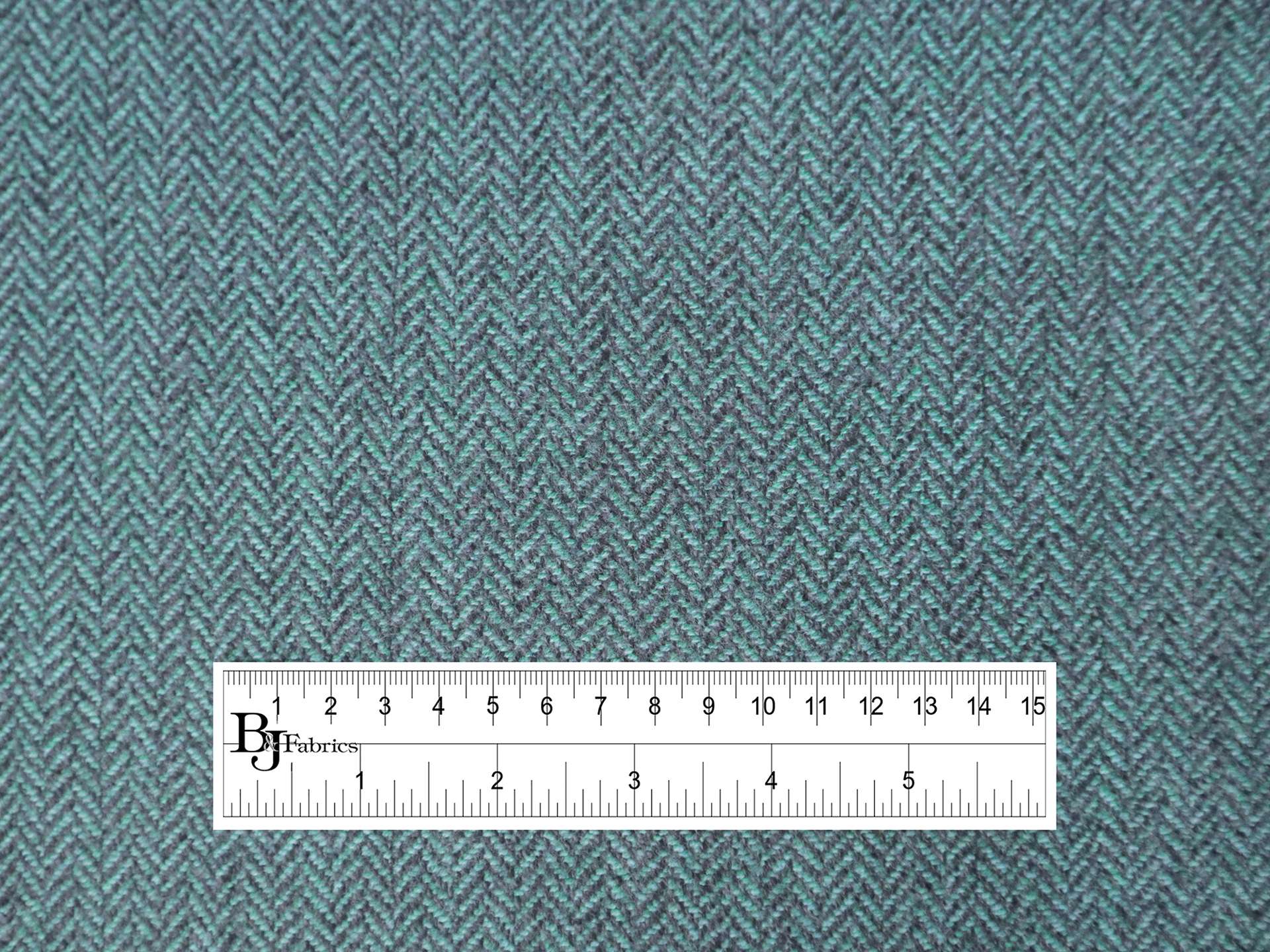 Fine Wool Herringbone in Jade & Charcoal