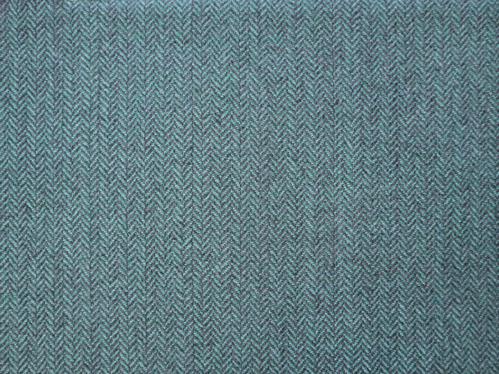 Fine Wool Herringbone in Jade & Charcoal