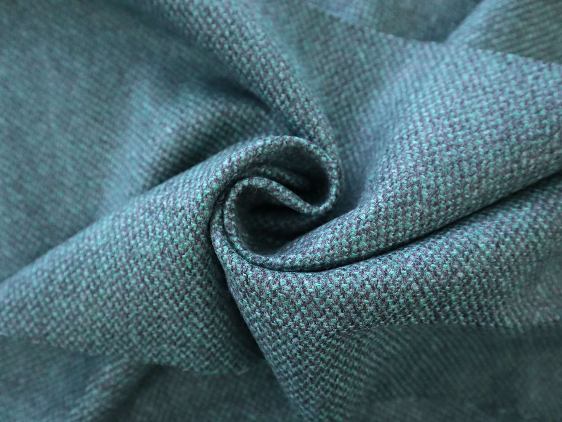 Austrian Fine Wool Tweed in Jade Charcoal