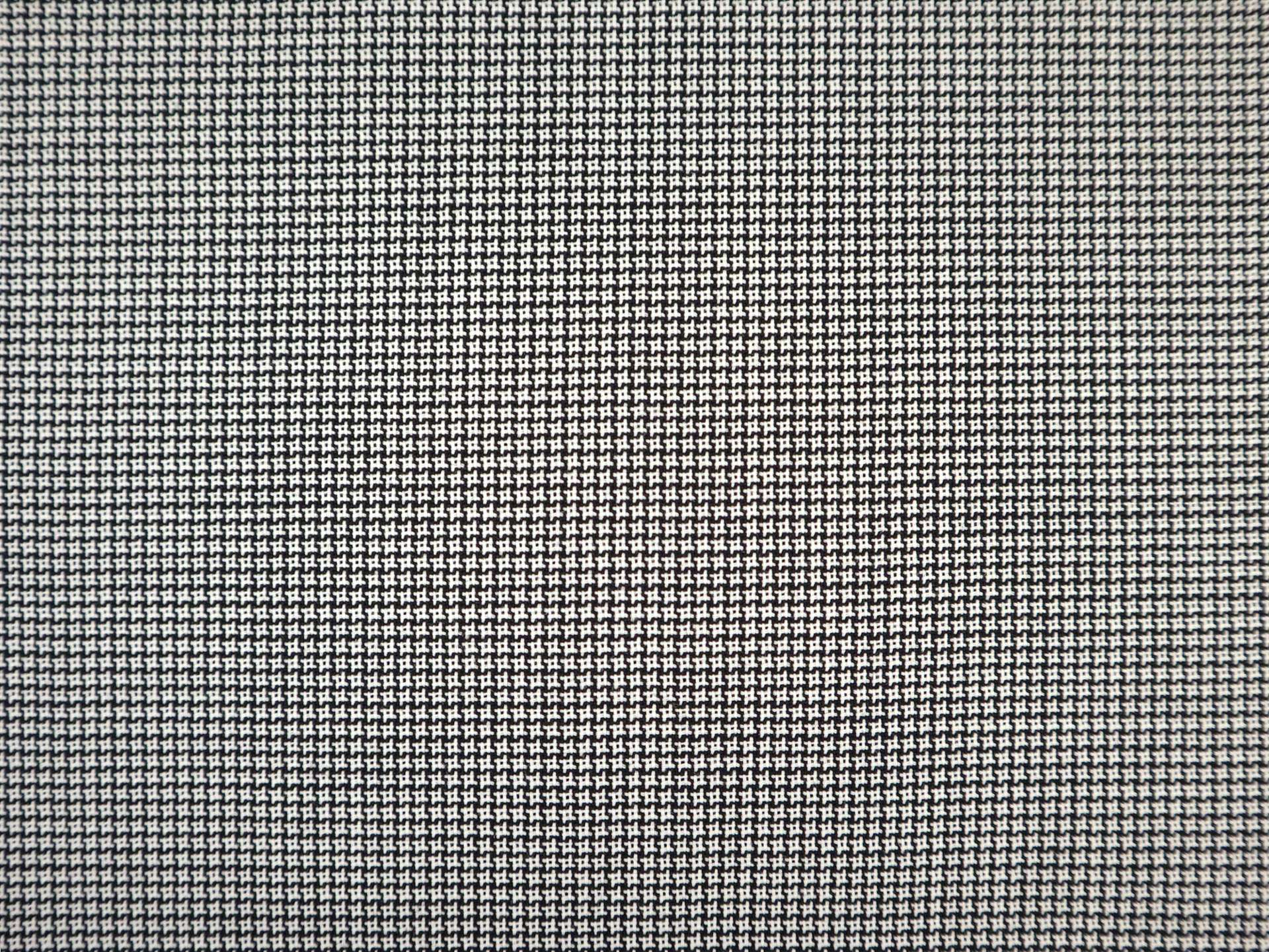 Wool Petit Houndstooth Suiting in Black & White