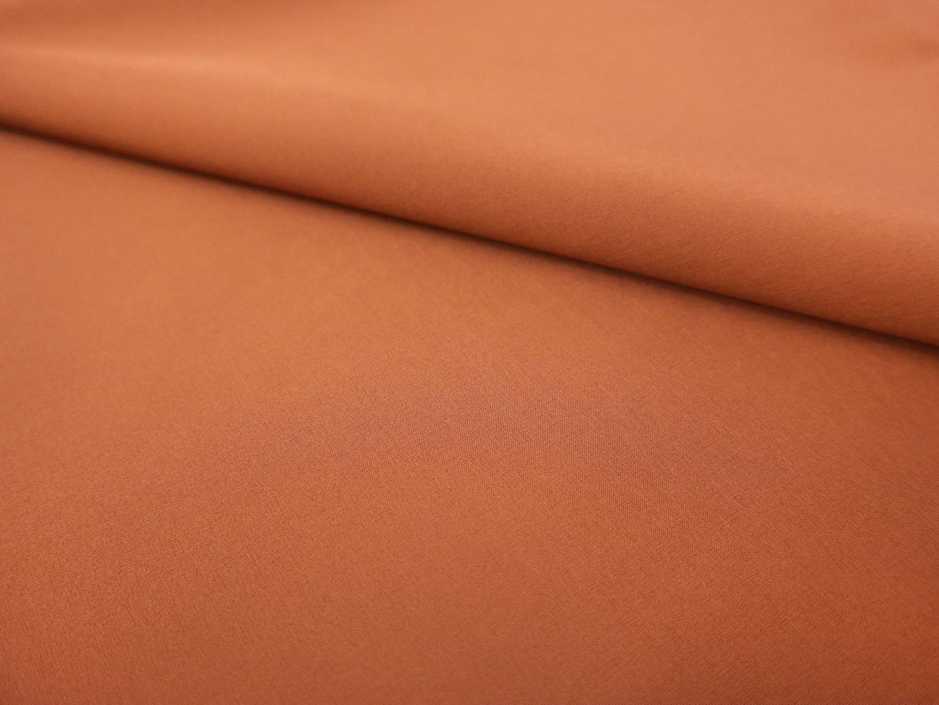 Sustainable "Dintex" Mesh Back Rainwear in Pecan