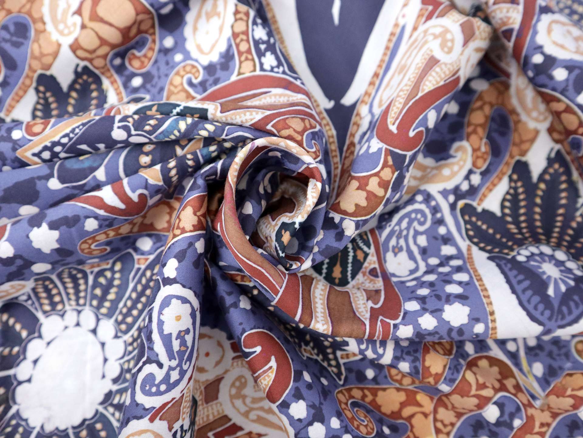 Cotton Sateen Lawn Modern Paisley Print 