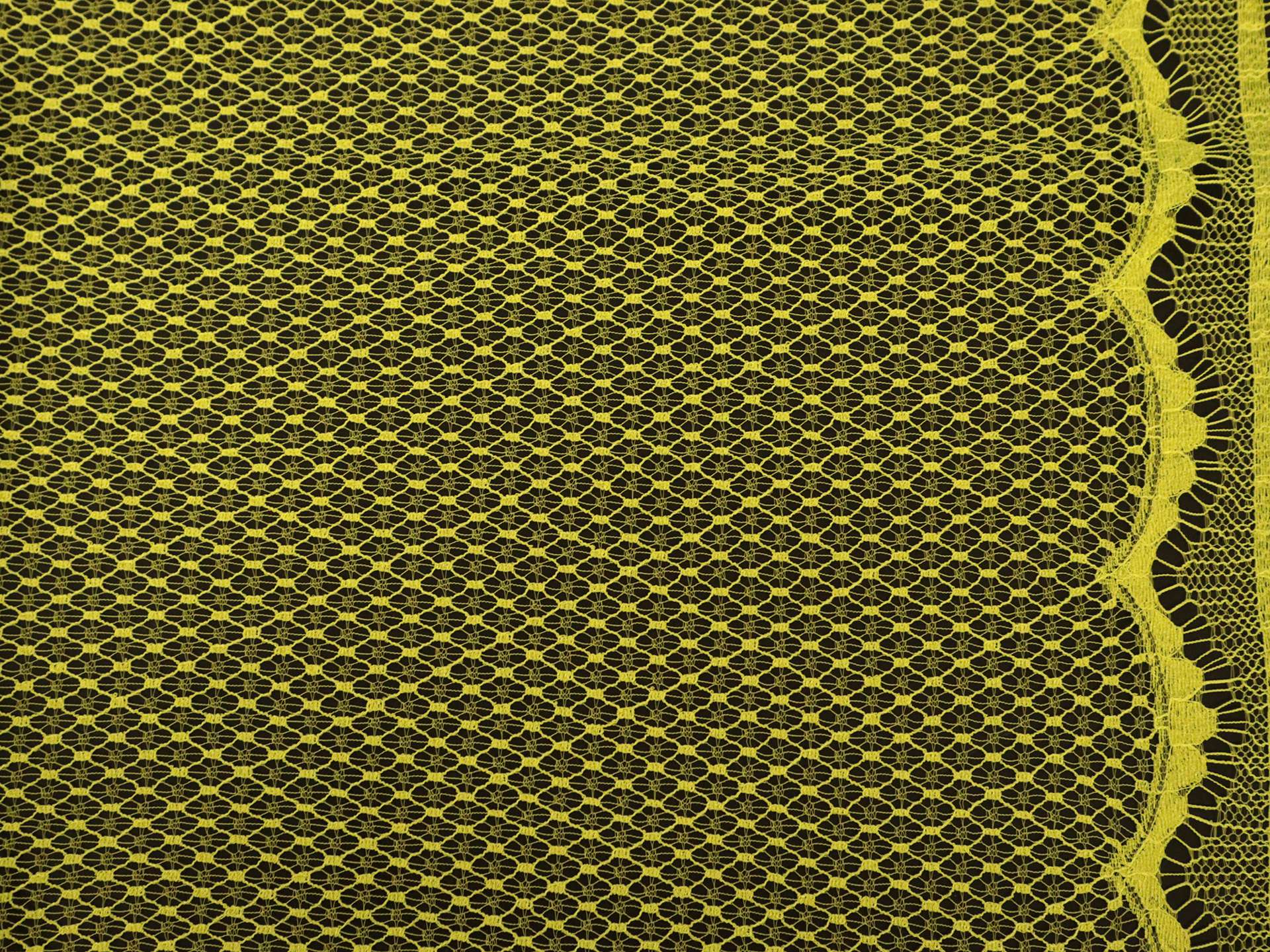 Chantilly Lace in Yellow