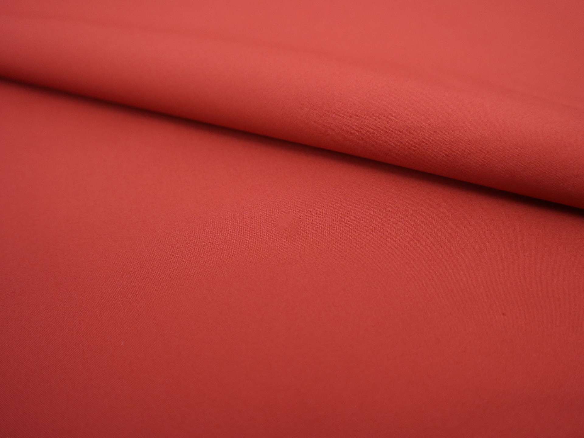 Japanese Cotton Poplin in Barn Red