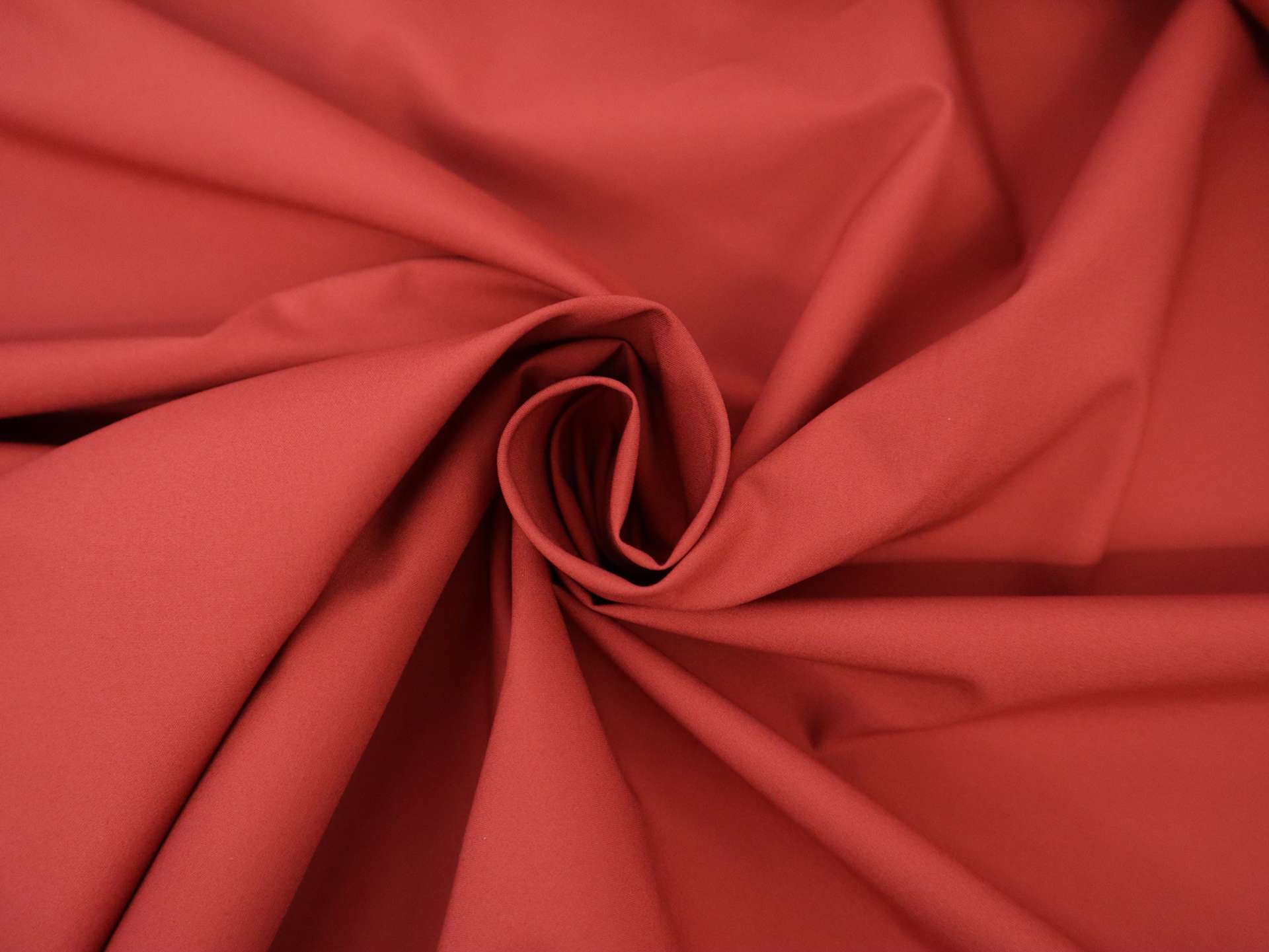 Japanese Cotton Poplin in Barn Red