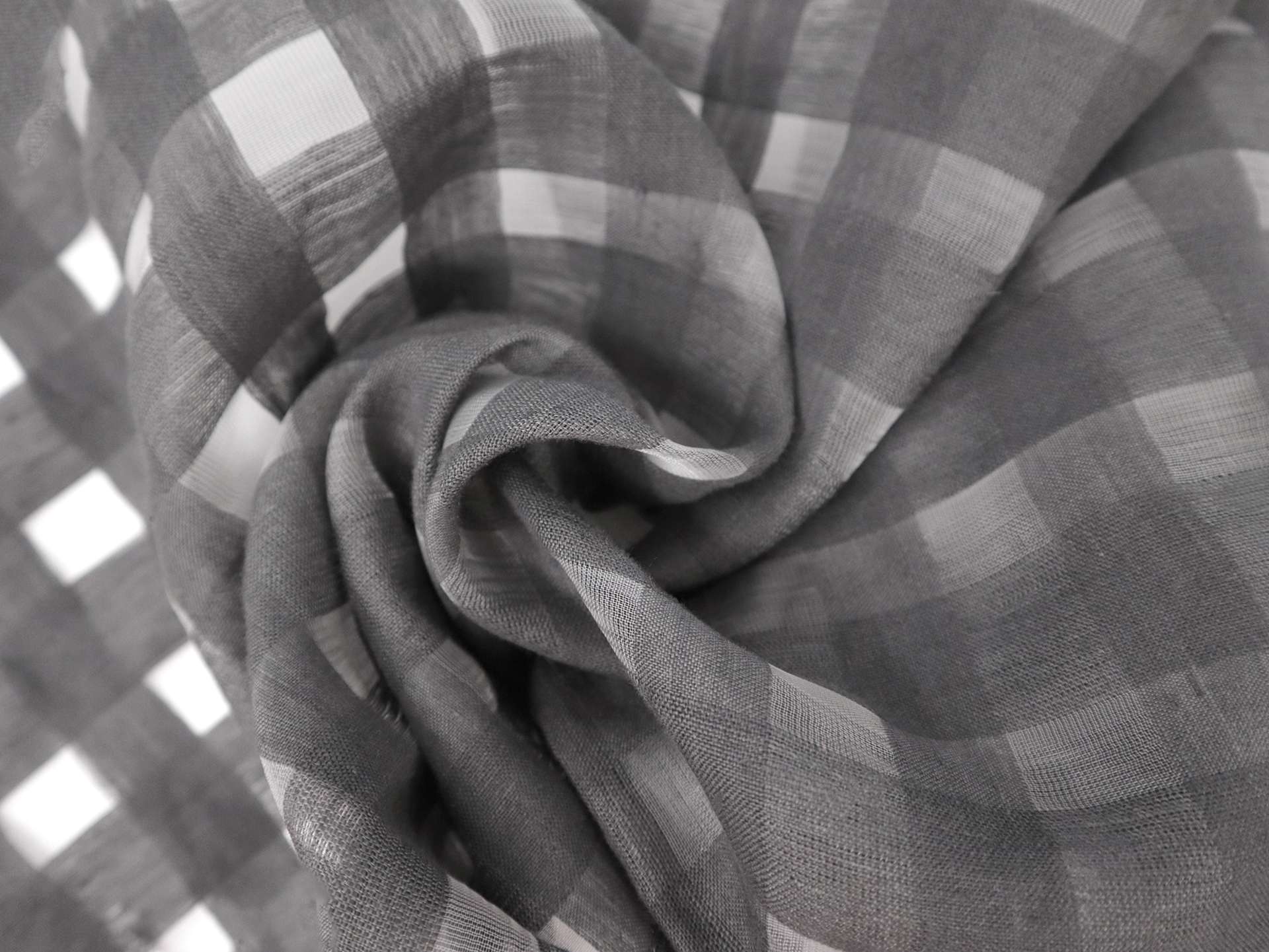 Linen & Nylon Plaid Mesh in Smoke Grey