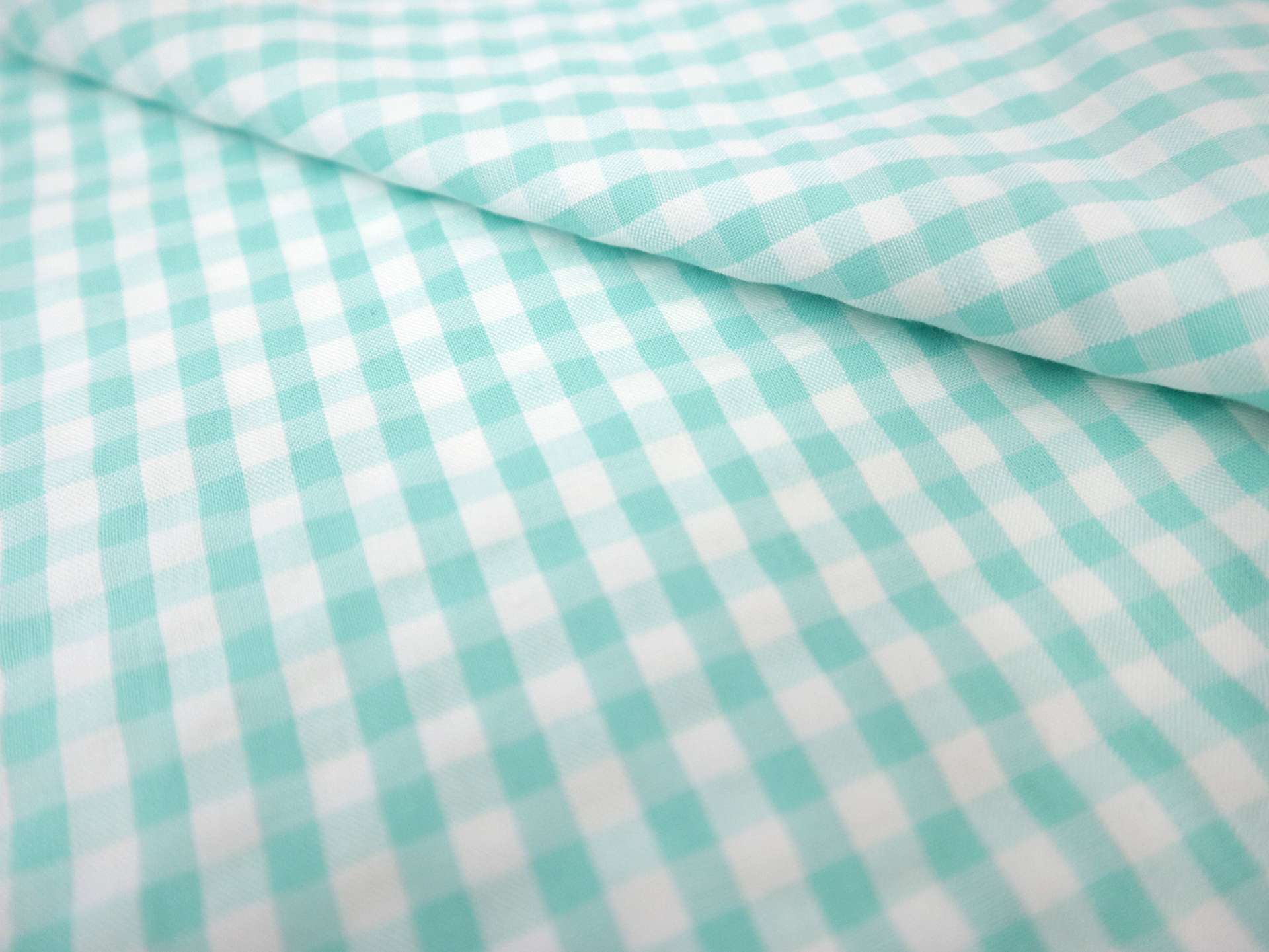 1/4" Cotton Gingham Seersucker in Mint