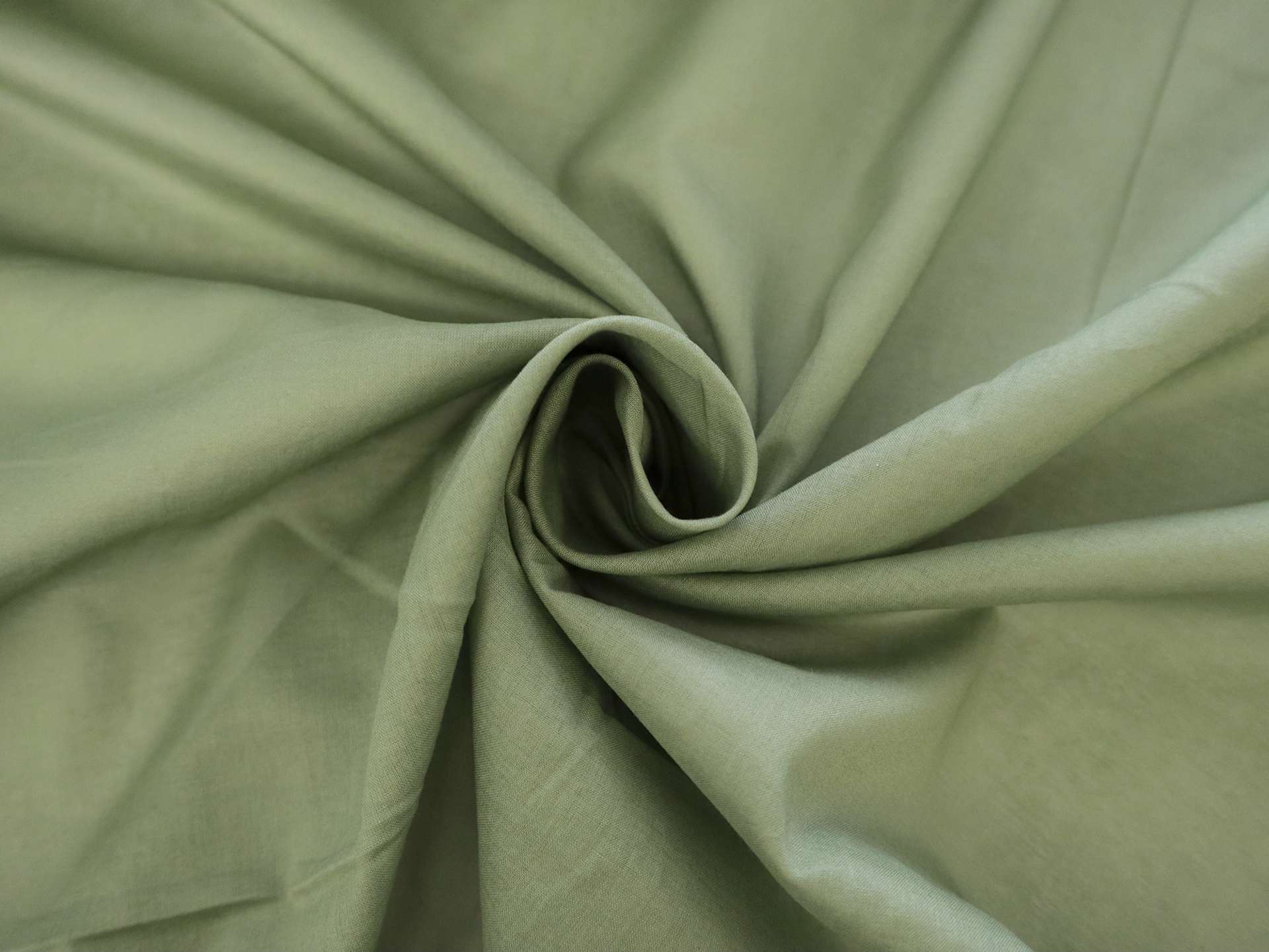 Japanese Washed Cotton Lawn in Basil Green