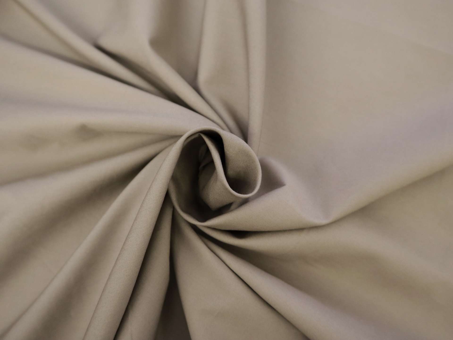 Pima Cotton Poplin in Putty