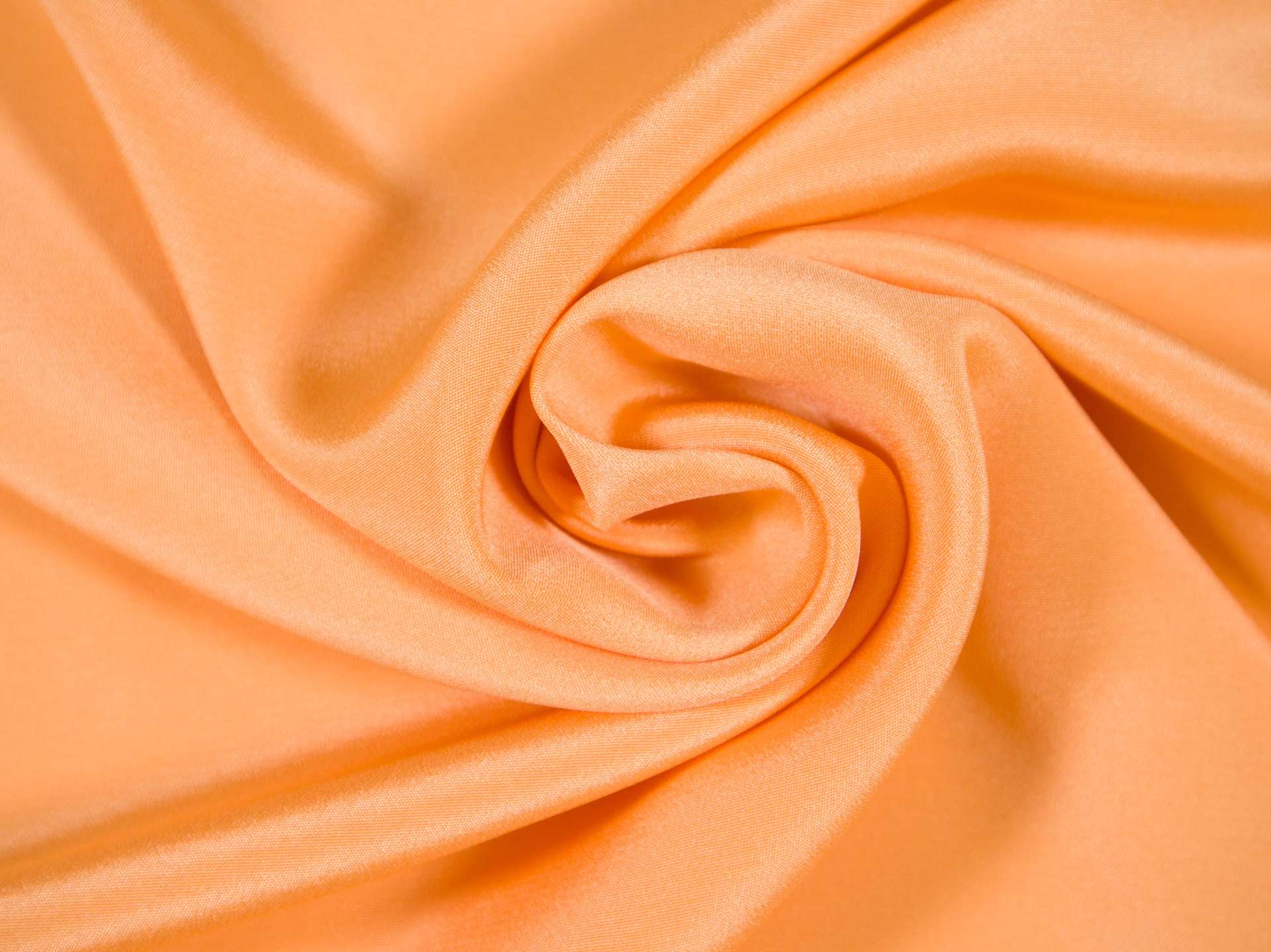 4 ply silk crepe in parfait draped