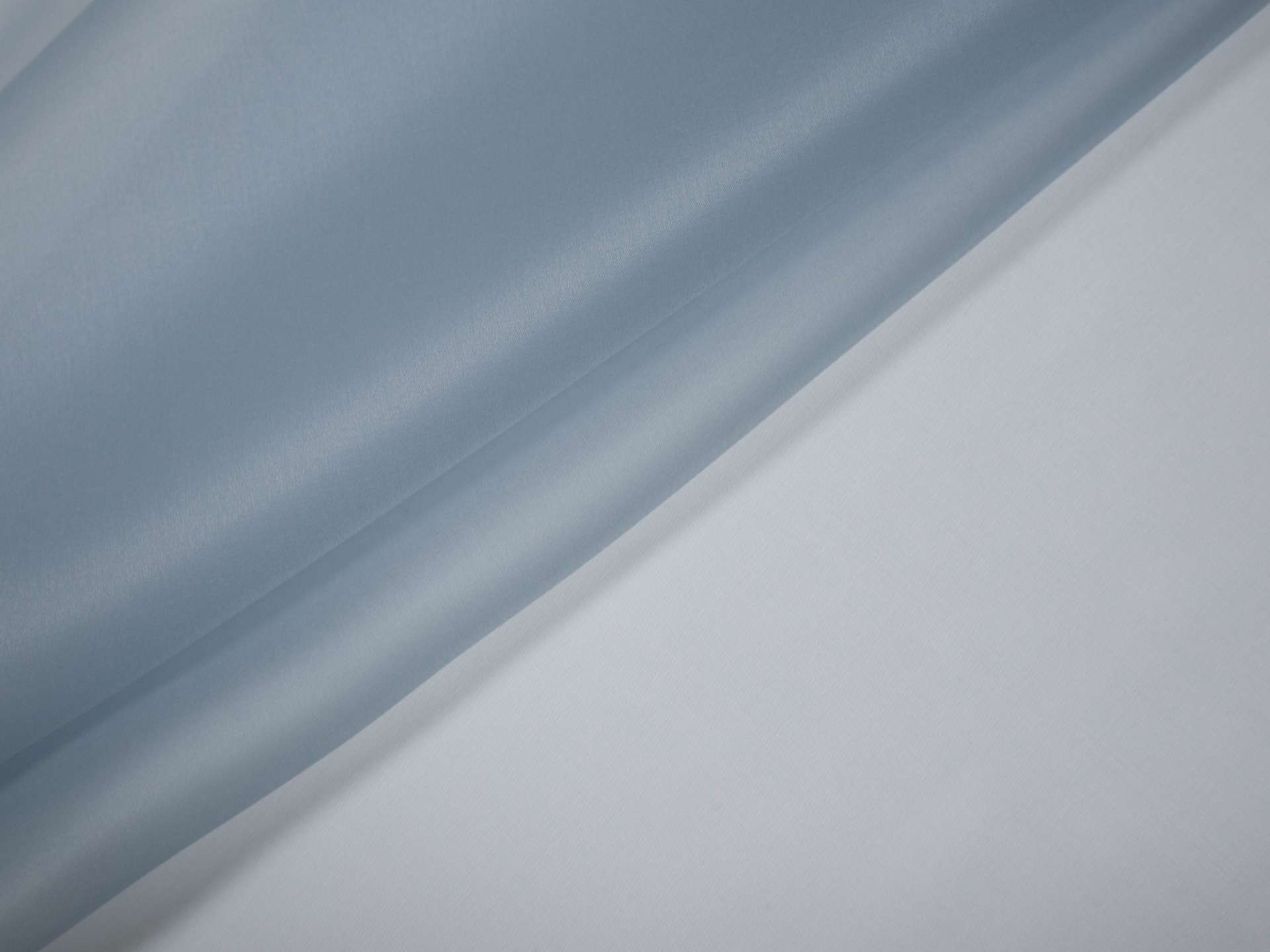 Solid organza in Candy Blue folded