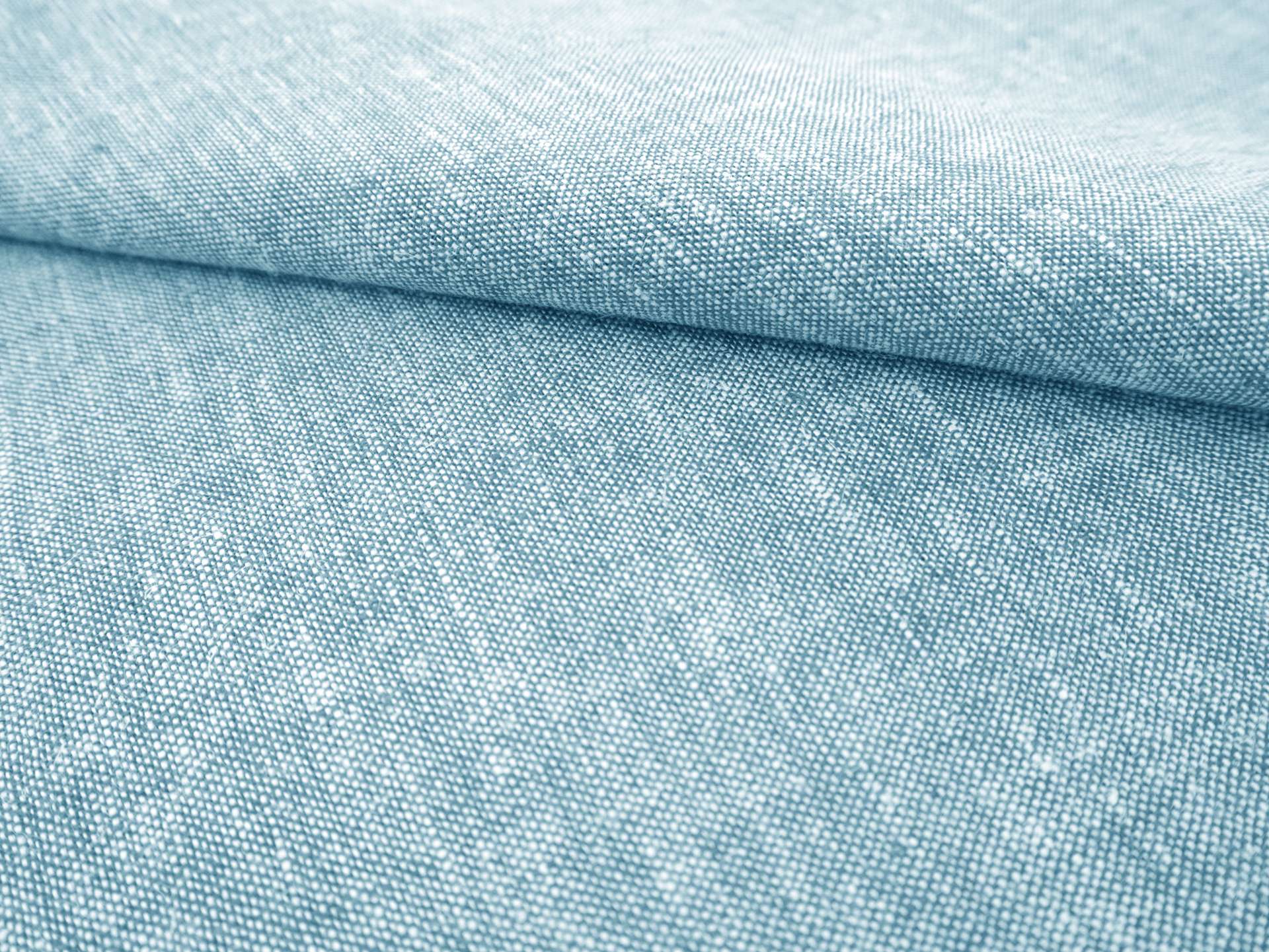 Washed Lightweight Linen Blend in Blue Jay