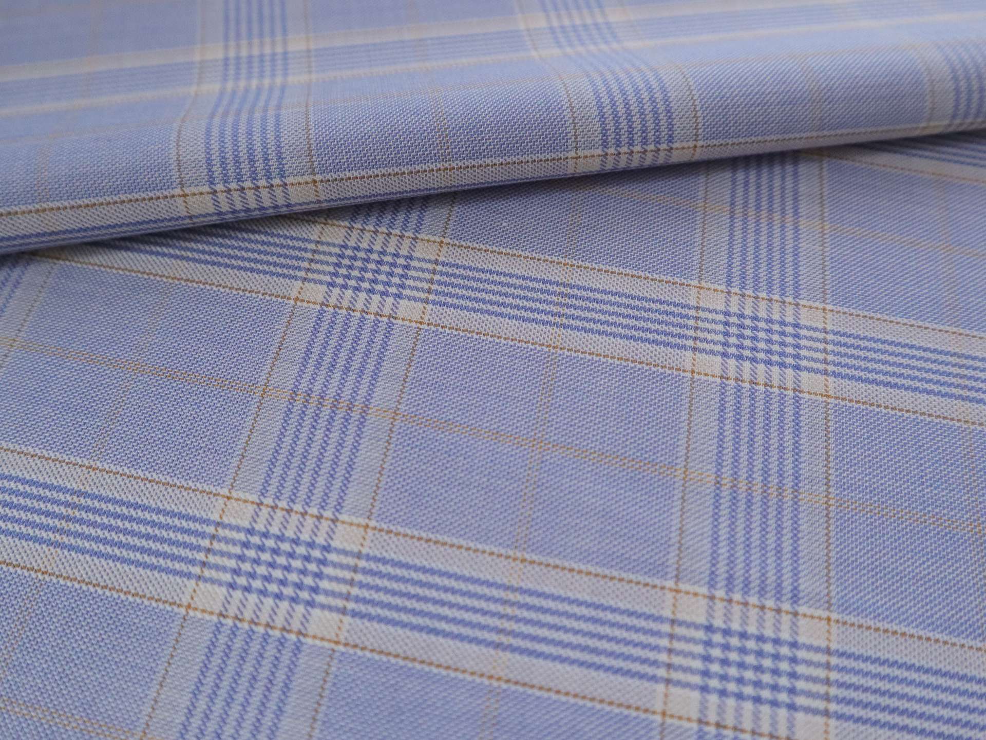 Super Fine Wool Blend Plaid Suiting in Ink Blue