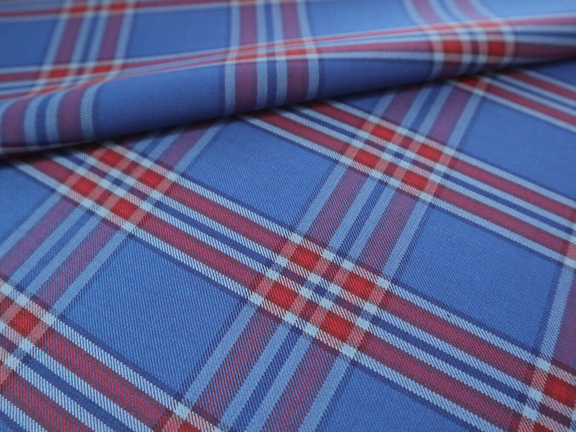Super 160s Wool Blend Plaid Suiting in Azure