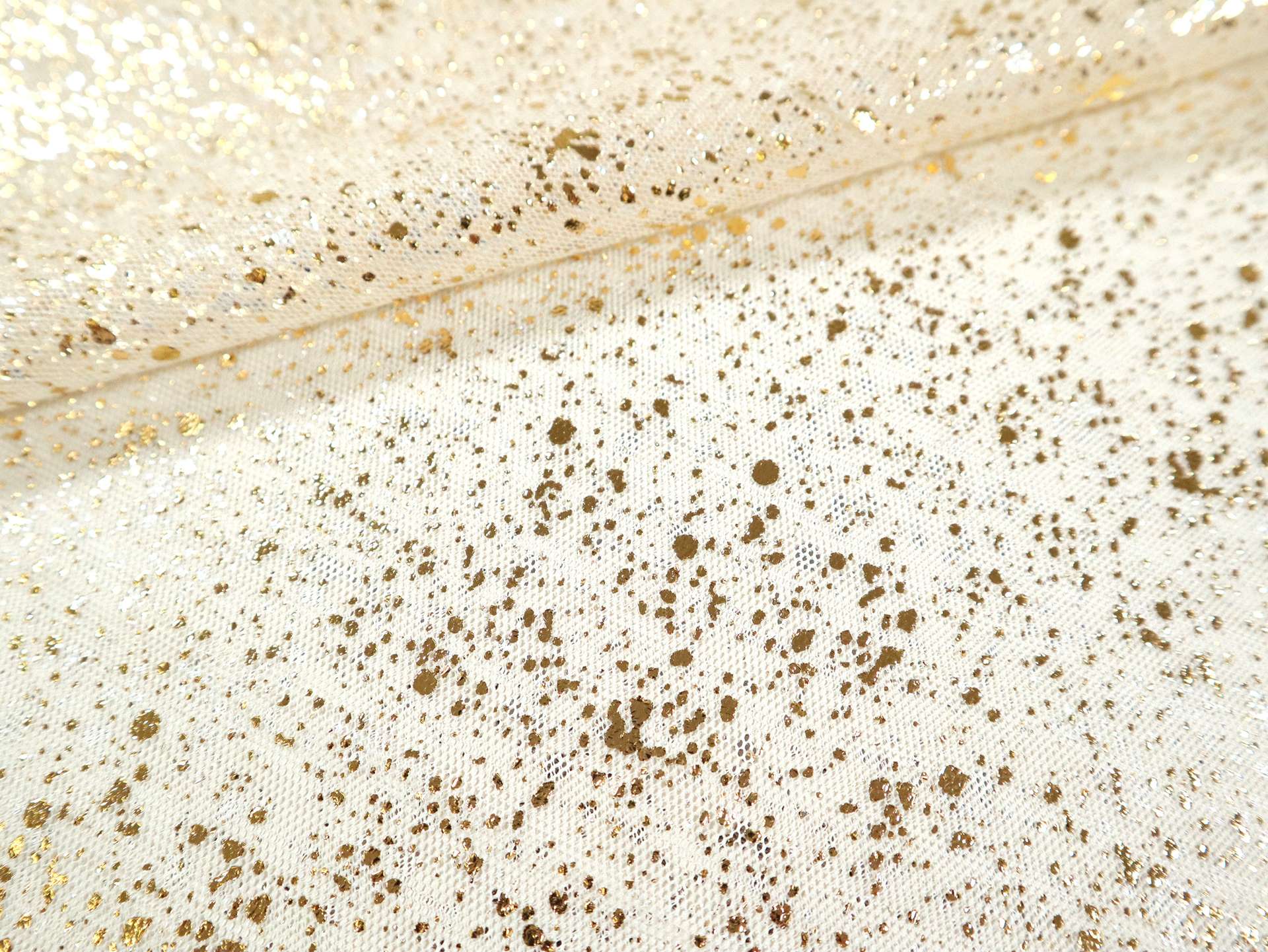 Metallic Speckled Tulle in Ivory & Gold