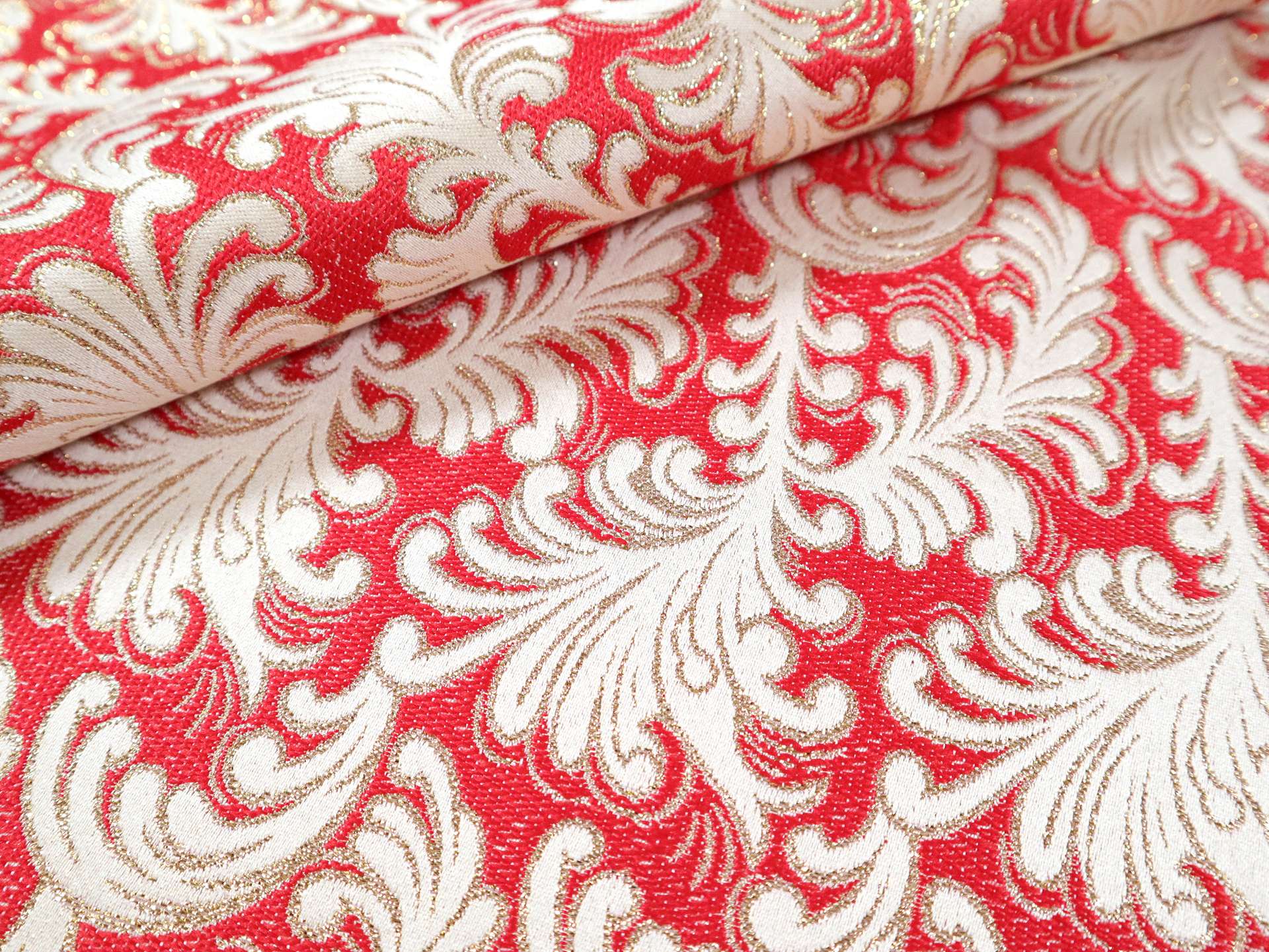 Metallic Brocade with Lush Feathers in Red & Gold